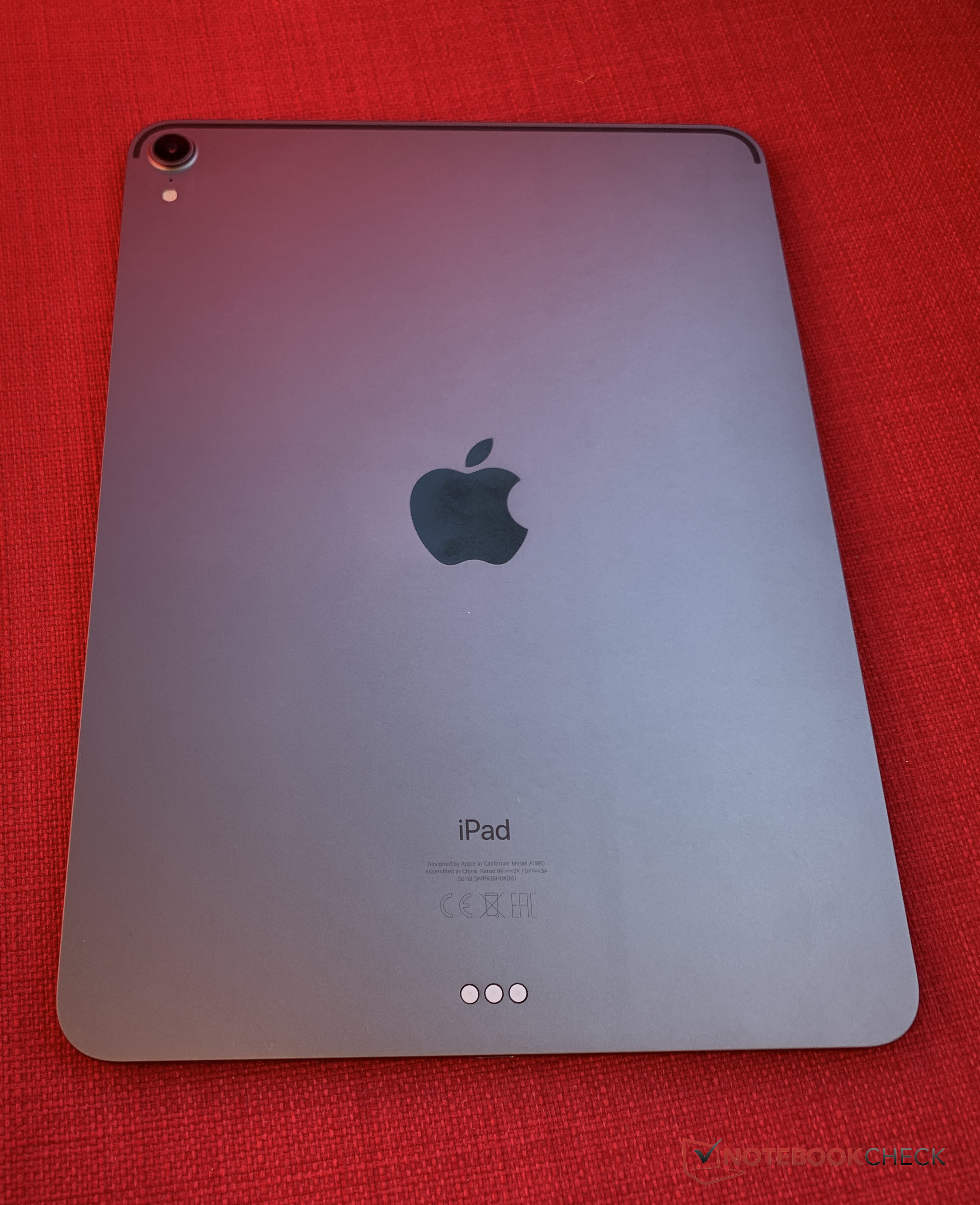 Apple iPad Pro 11 (2018, WiFi, 64 GB) Tablet Review - NotebookCheck.net
