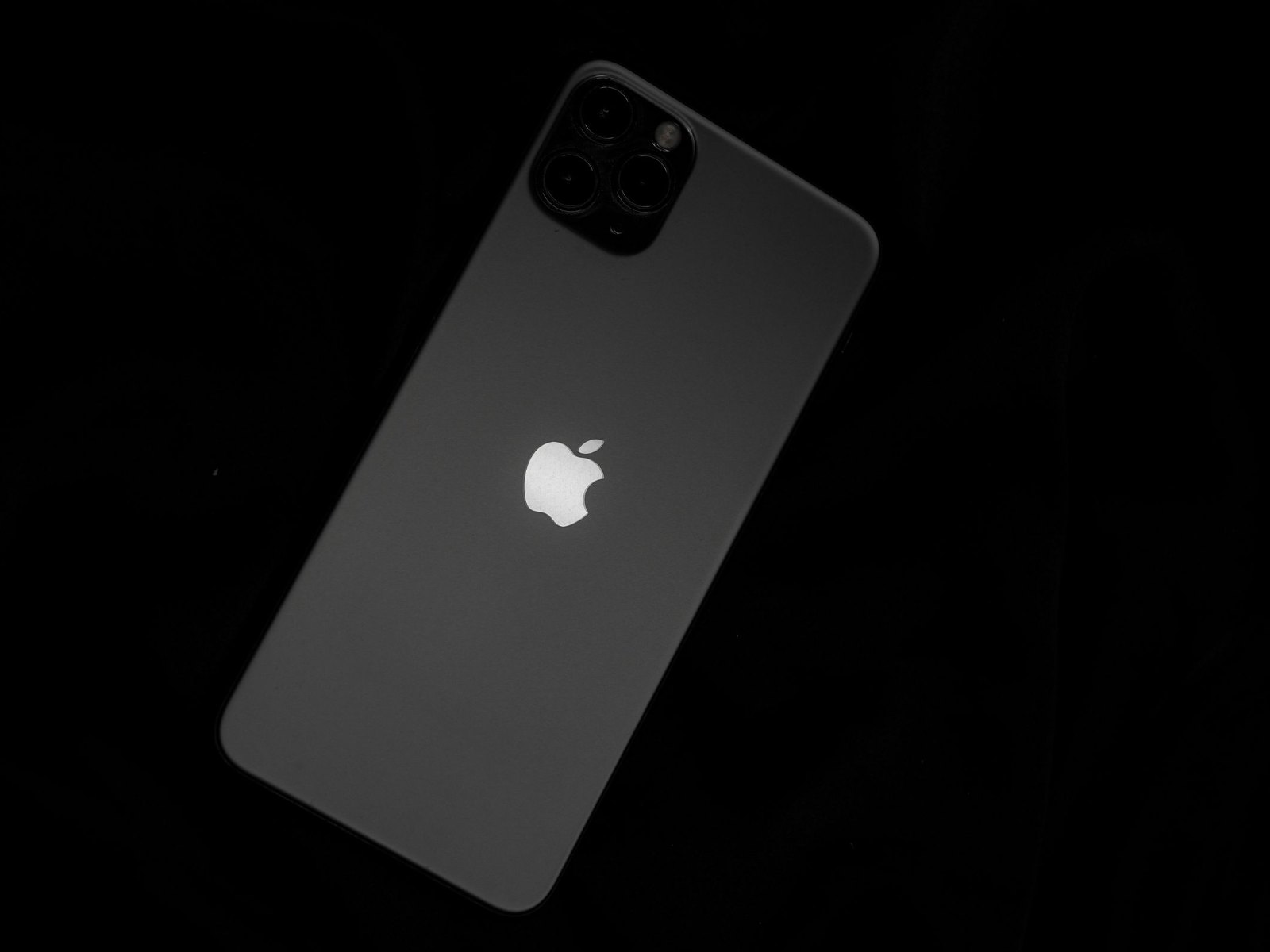 AI without the cloud: This language model now fits on your iPhone
