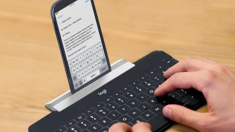 Logitech Keys-To-Go in hands-on review: small keyboard for iPhone & Co NotebookCheck.net Reviews