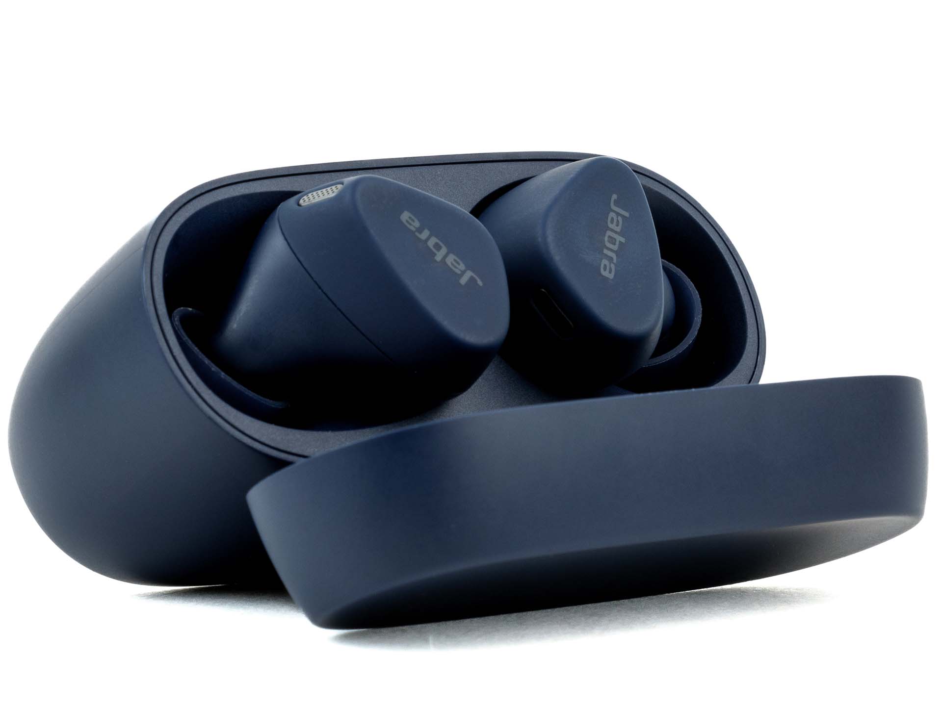 Jabra Elite 4 Active offers active noise cancellation, IP57 waterproofing  for very low price