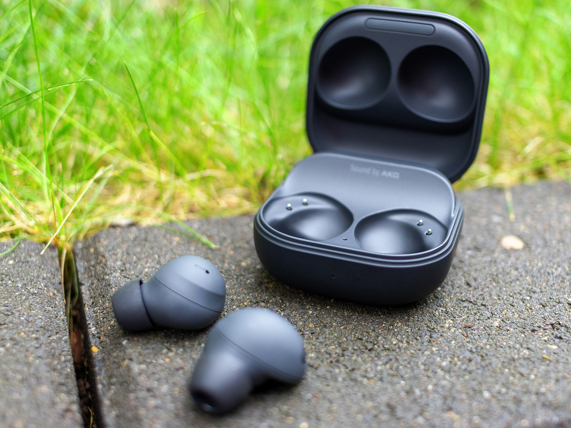 Freebuds vs galaxy buds online