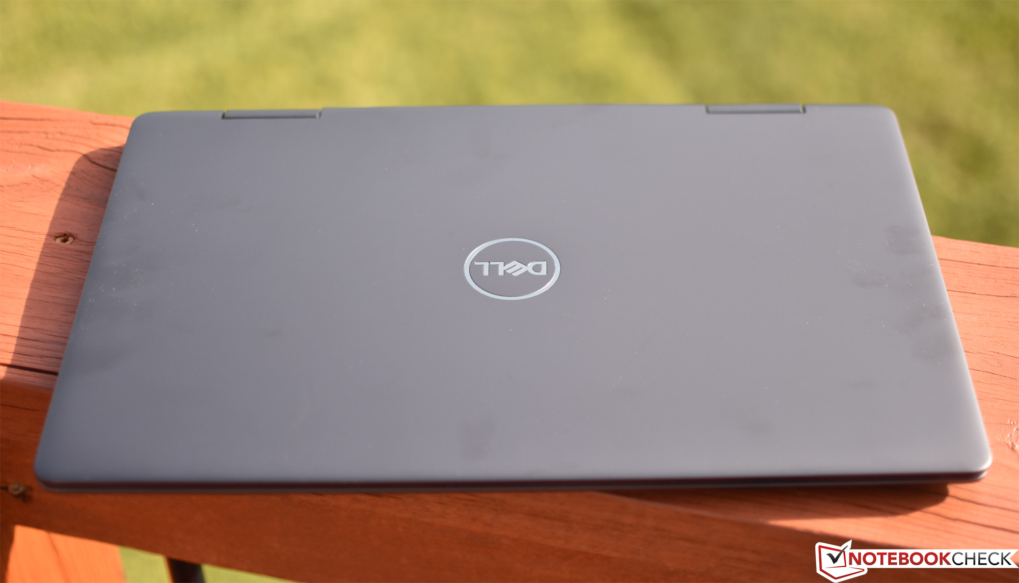 Dell Inspiron 15 7000 2-in-1 Black Edition (i7-8565U, MX150