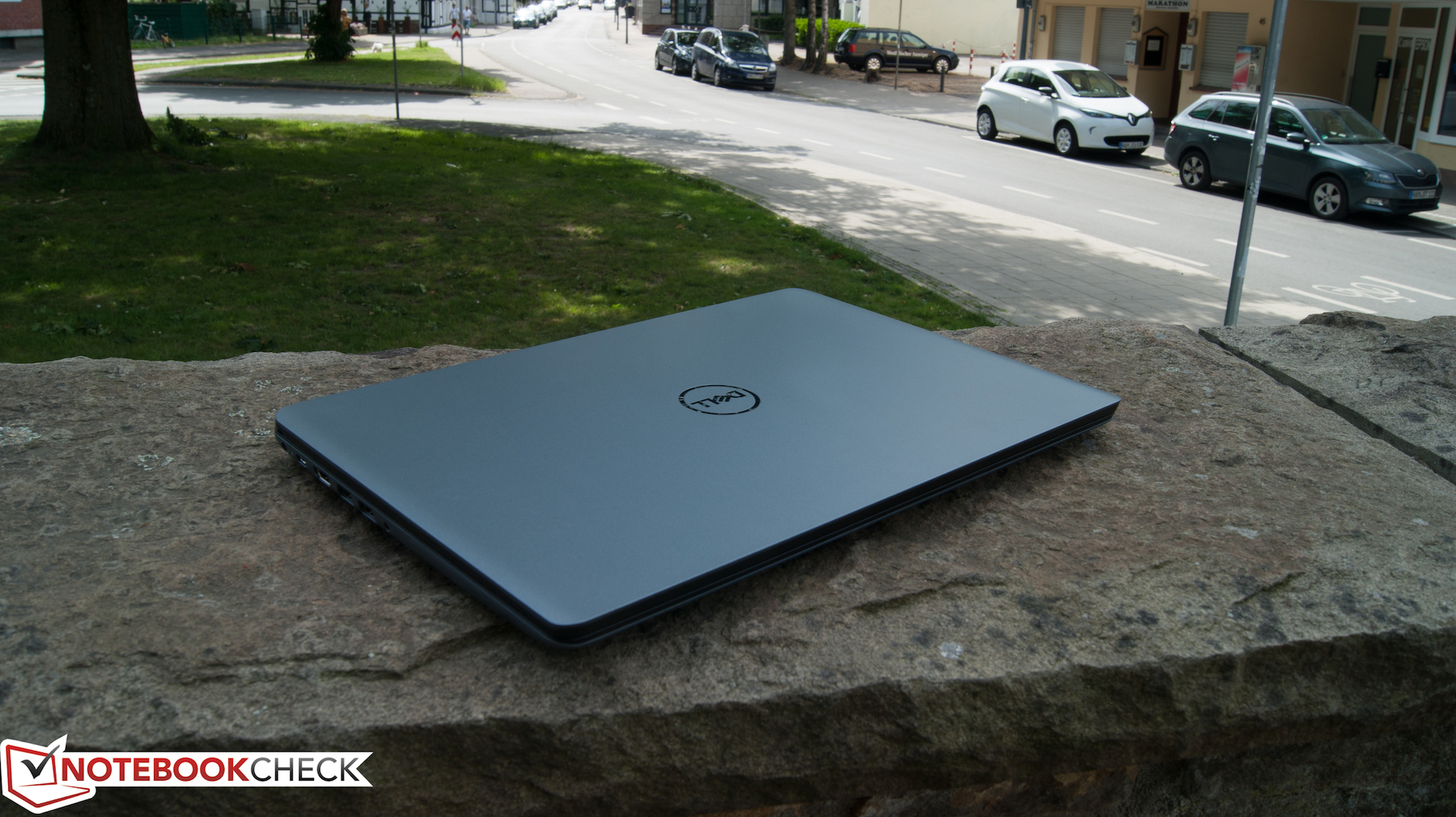 Dell Vostro 15-5581 Laptop Review: An office laptop with an MX130 