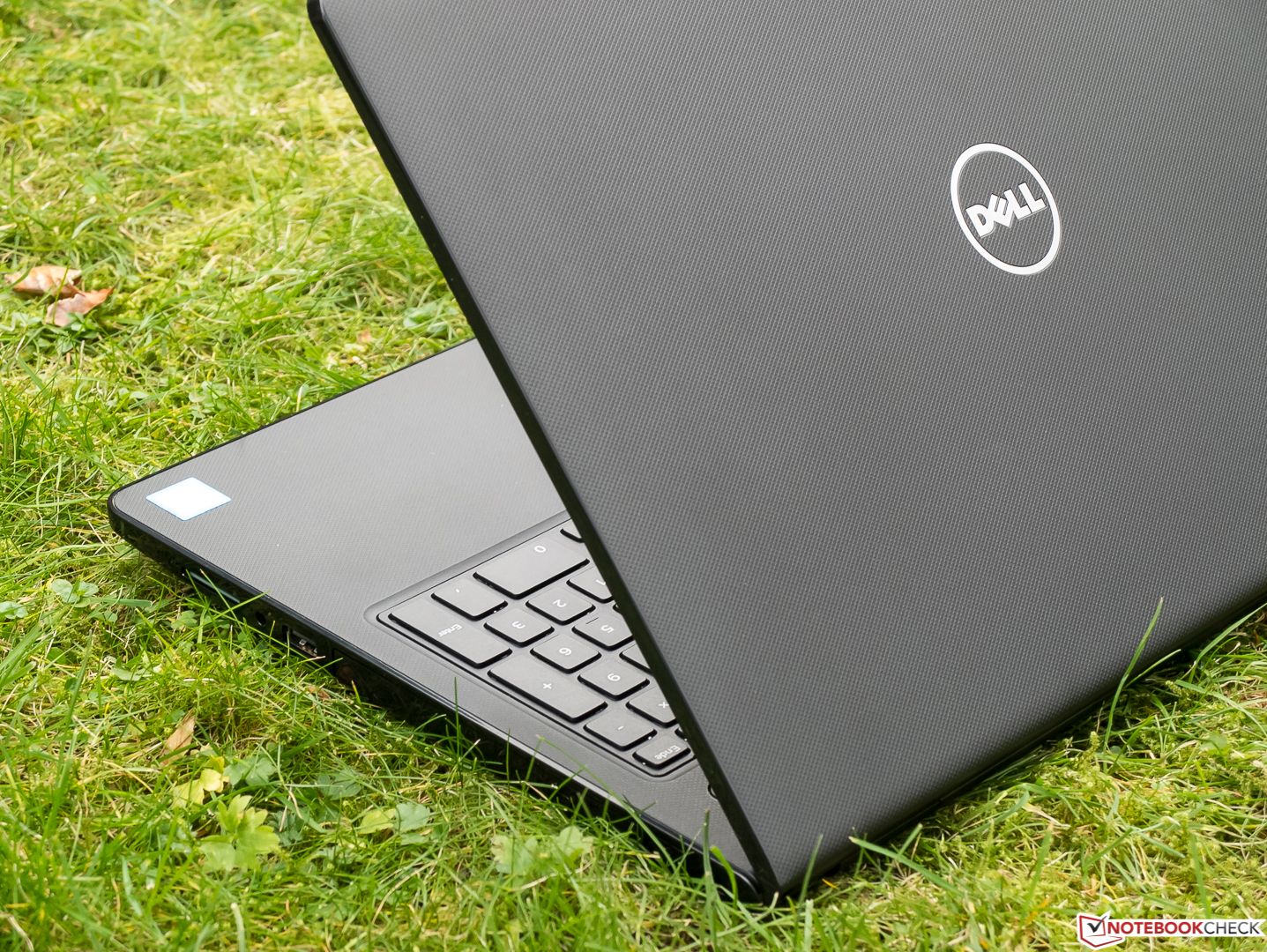 Dell Vostro 15 3568 (7200U, 256GB) Laptop Review - NotebookCheck