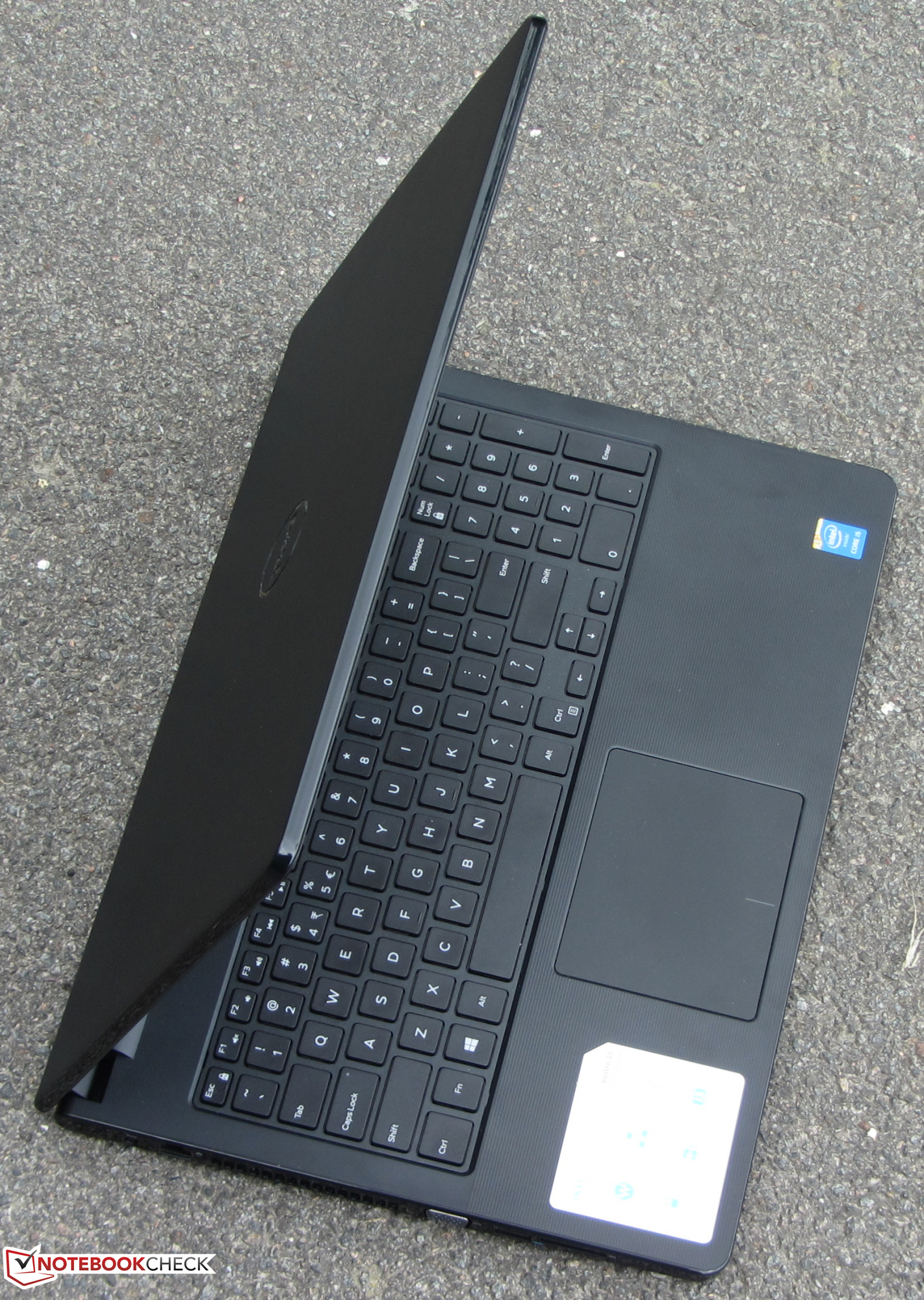 Dell Vostro 15 3558 Notebook Review - NotebookCheck.net Reviews