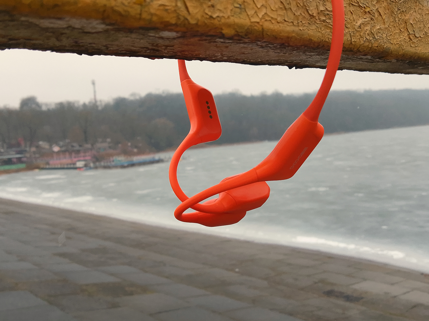 Doogee BoneAir Swim hands-on: The state of bone sound conduction in 2026