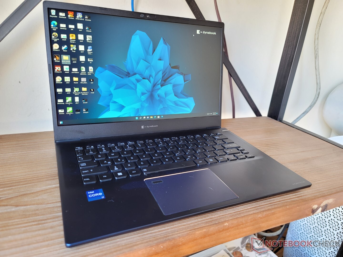 Dynabook Portégé X40-K review: Premium laptop with a budget display ...