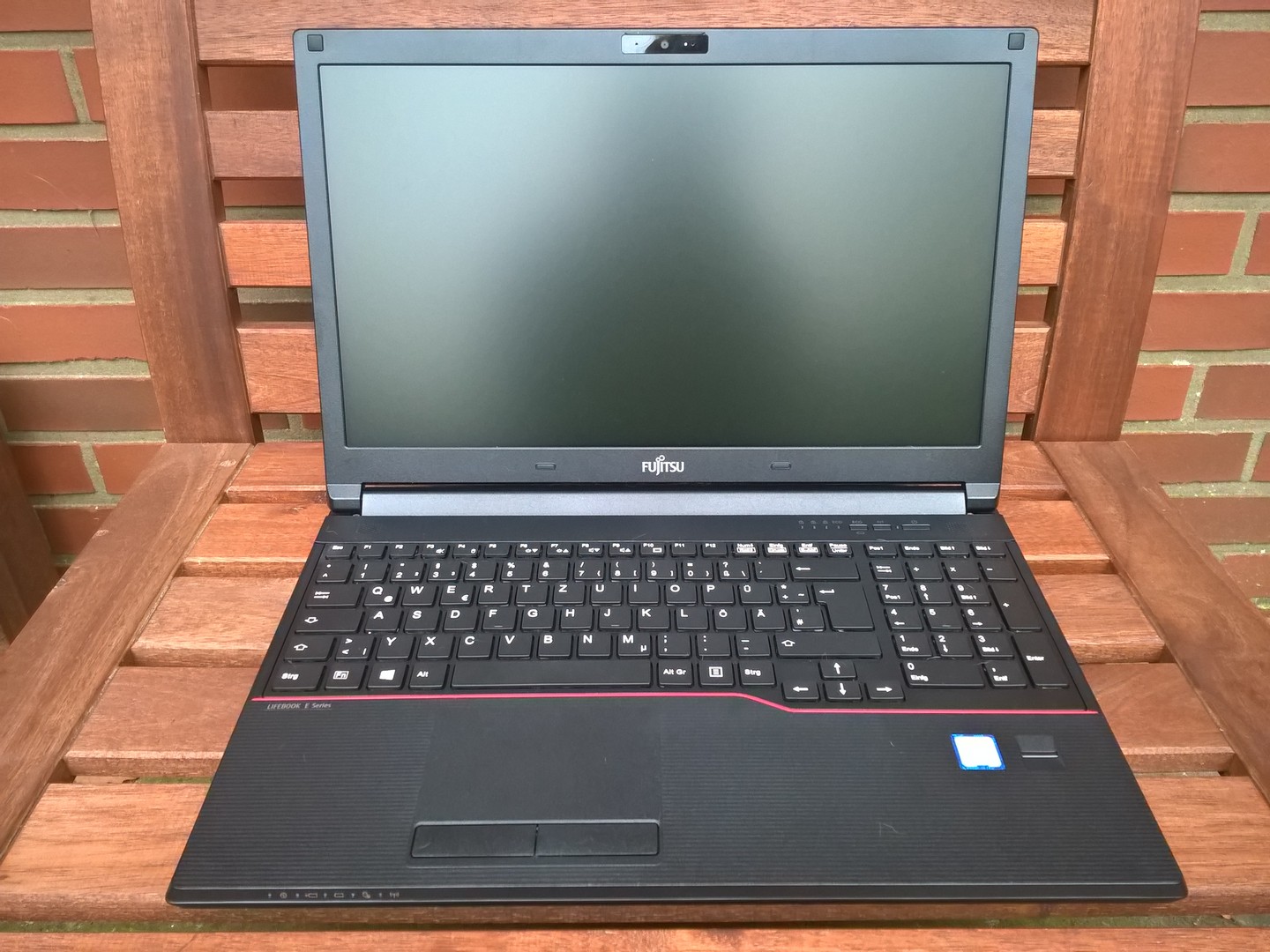 Pc portable Fujitsu i3 LIFEBOOK A357 8GB - Cadeaux Et Hightech