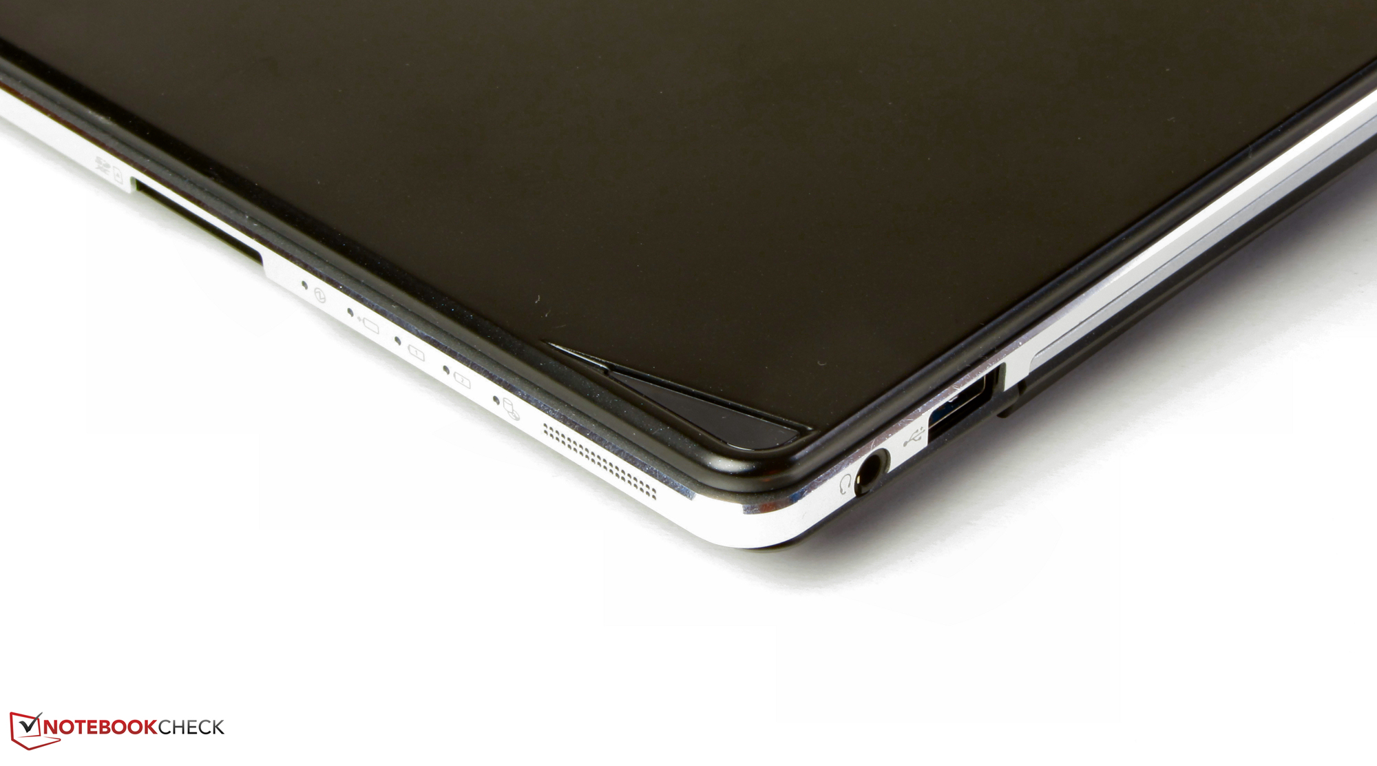 Fujitsu Lifebook S935 Subnotebook Review - NotebookCheck.net Reviews