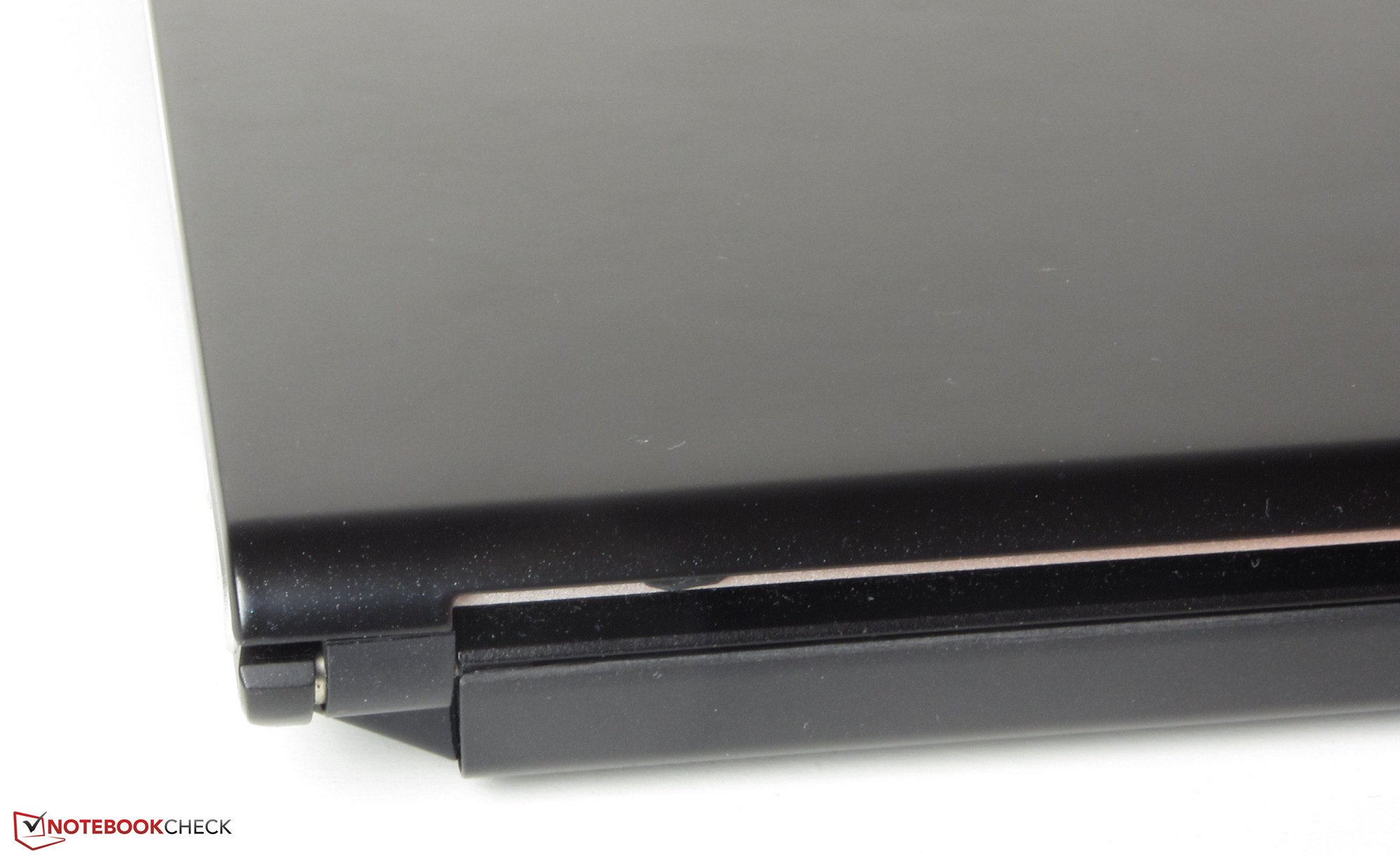 Fujitsu Lifebook S935 Subnotebook Review - NotebookCheck.net Reviews