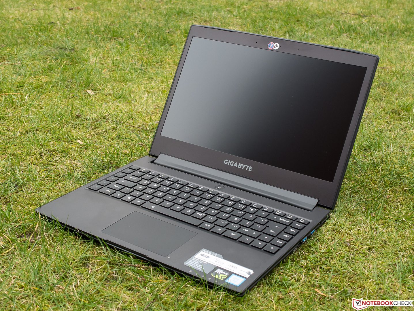 Gigabyte Aero 14 7700HQ GTX 1060 Laptop Review NotebookCheck Reviews