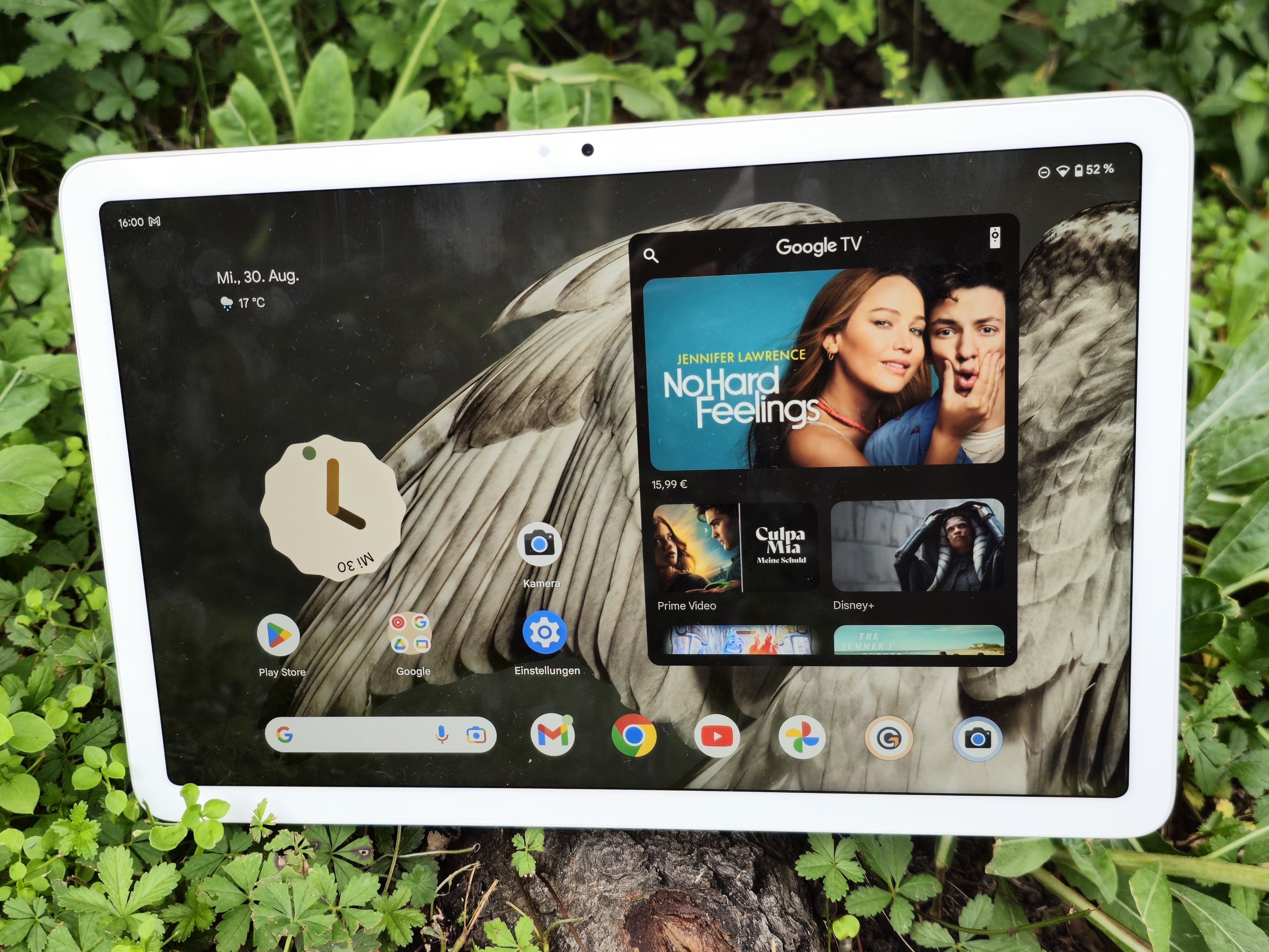 Google Pixel Tablet review - a versatile device that can be used