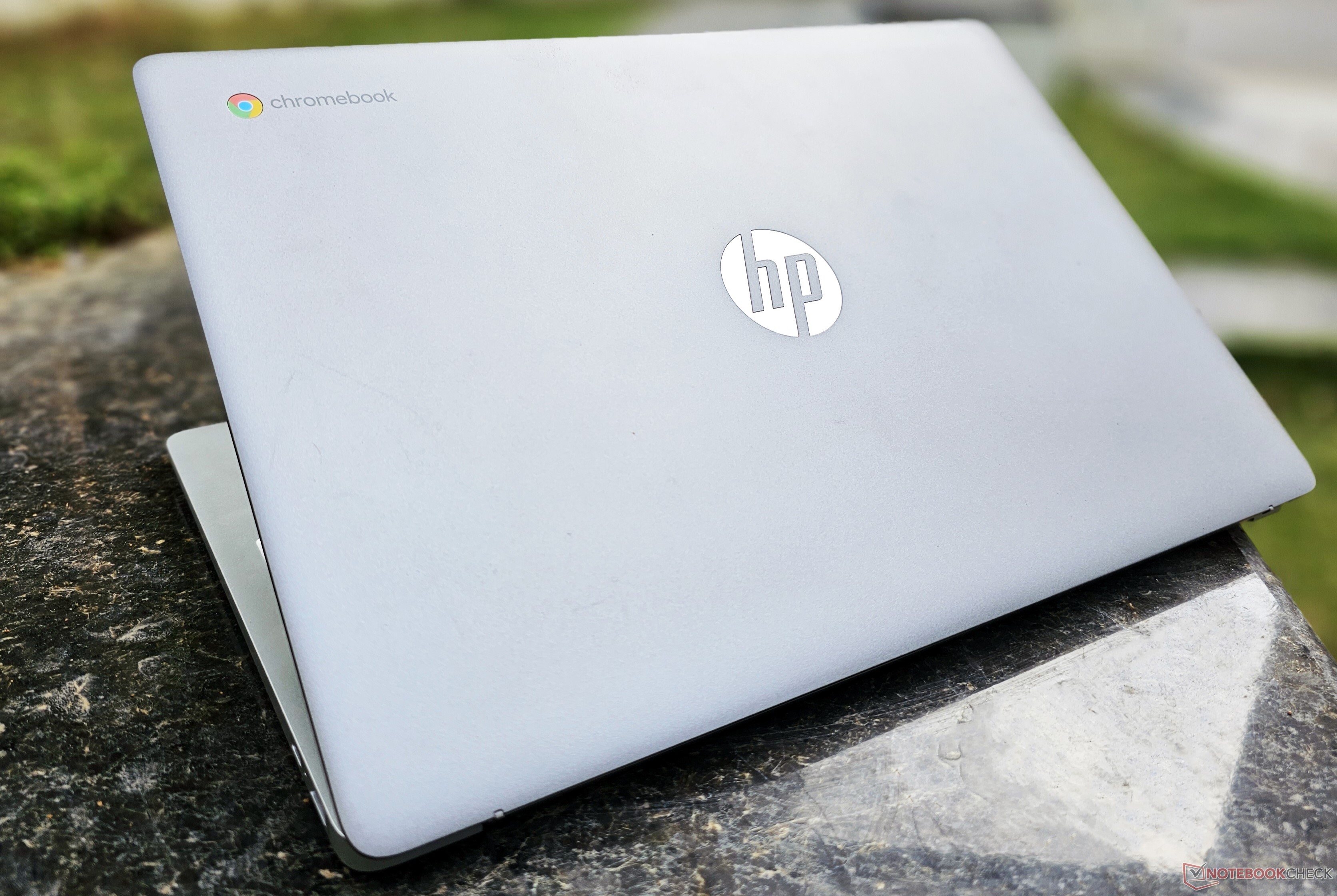 HP Chromebook a  Review: Bare minimum internet machine for