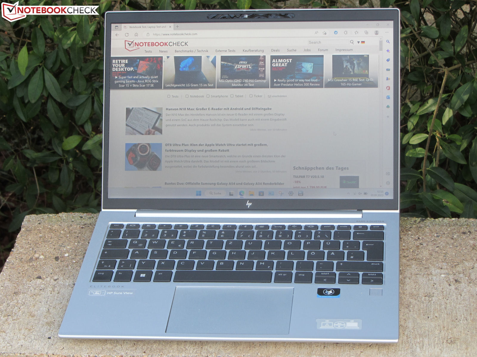 HP EliteBook 830 G7 Review - Upgradeable but Compact Ultrabook 