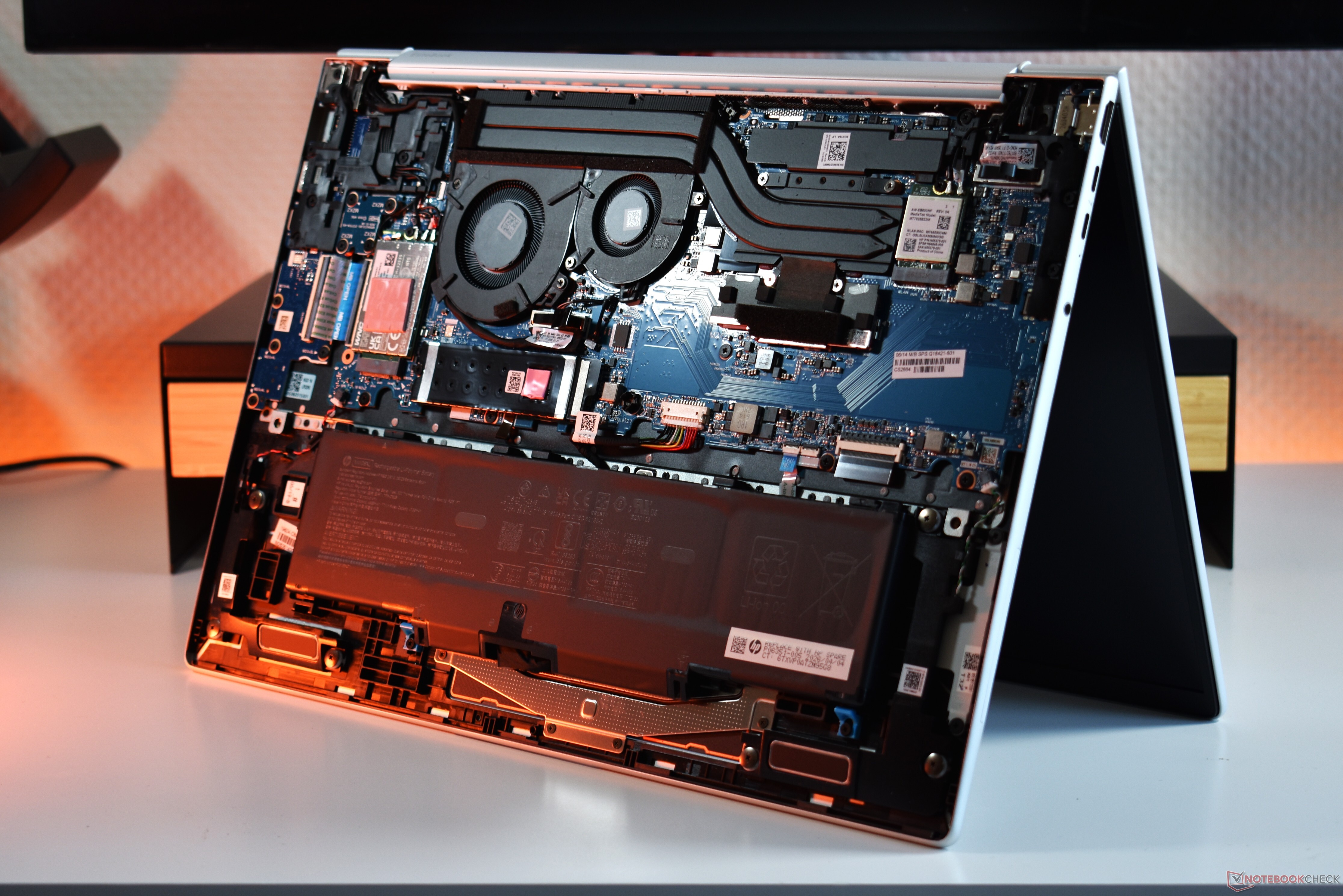 This laptop blows air: EliteBook 8 G2a 16 prioritizes performance over noise