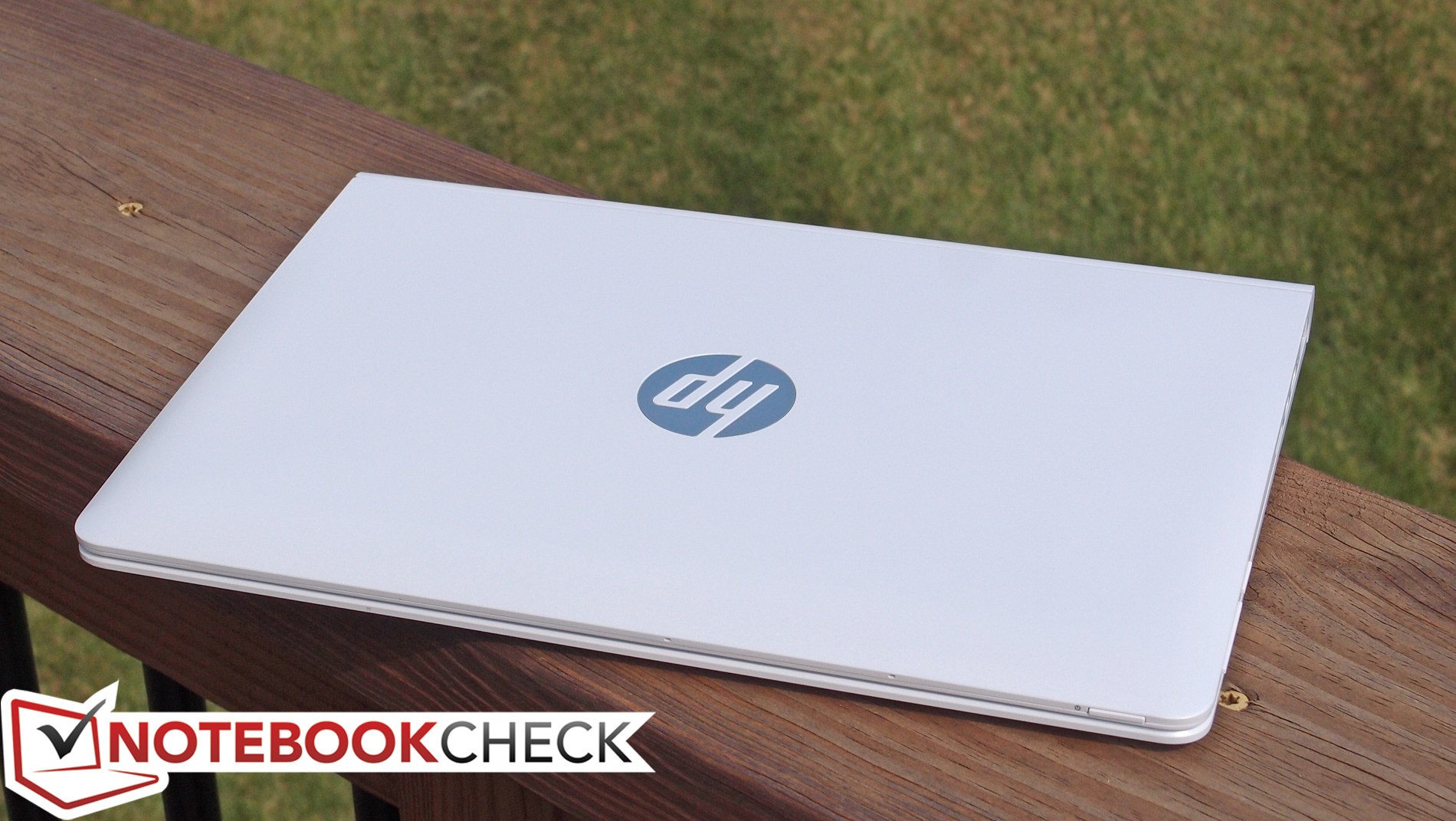 HP Pavilion x2 10-n013dx Convertible Review - NotebookCheck.net