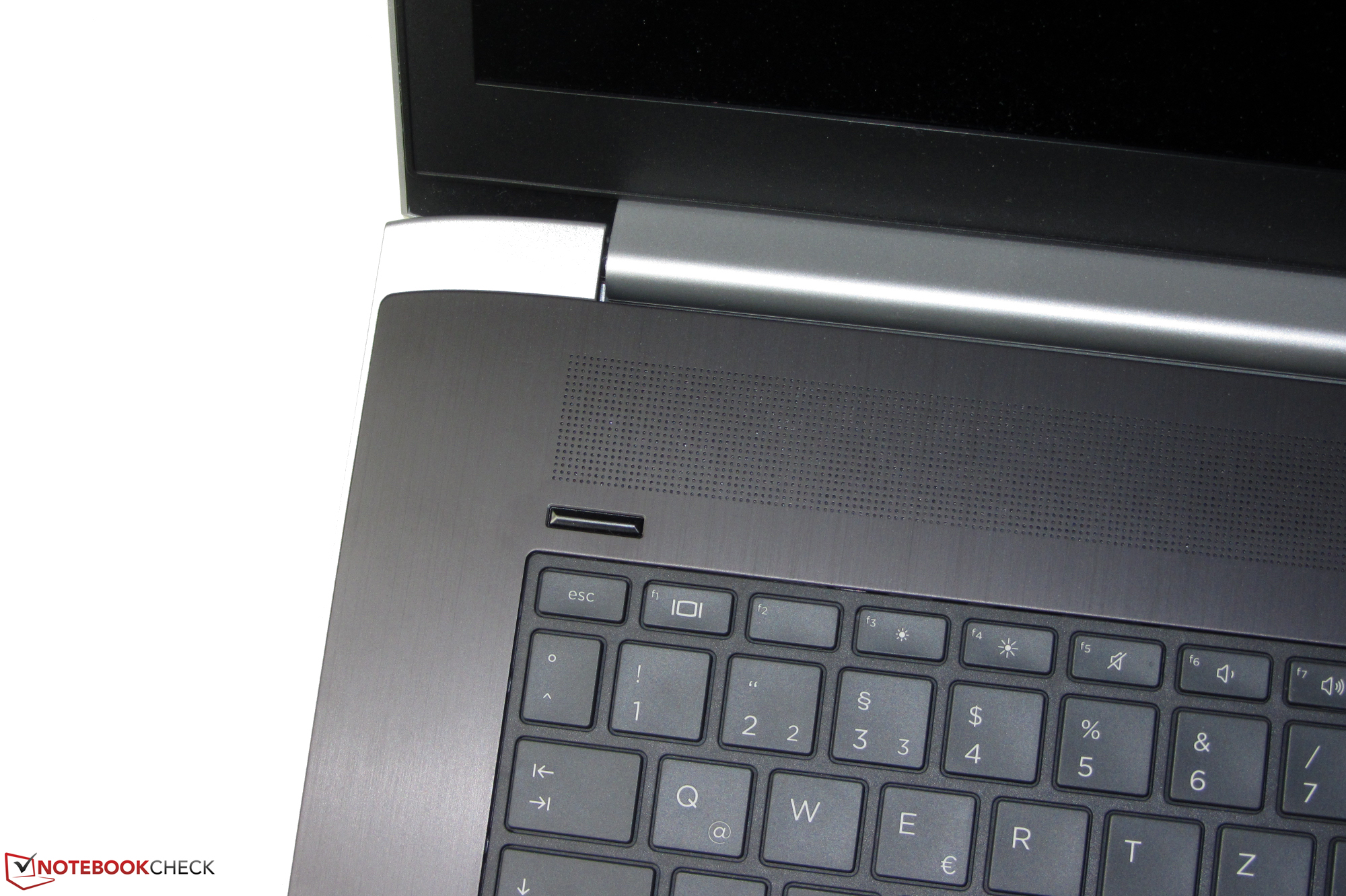HP ProBook 470 G5 (i5-8250U, 930MX, SSD, FHD) Laptop Review -  NotebookCheck.net Reviews