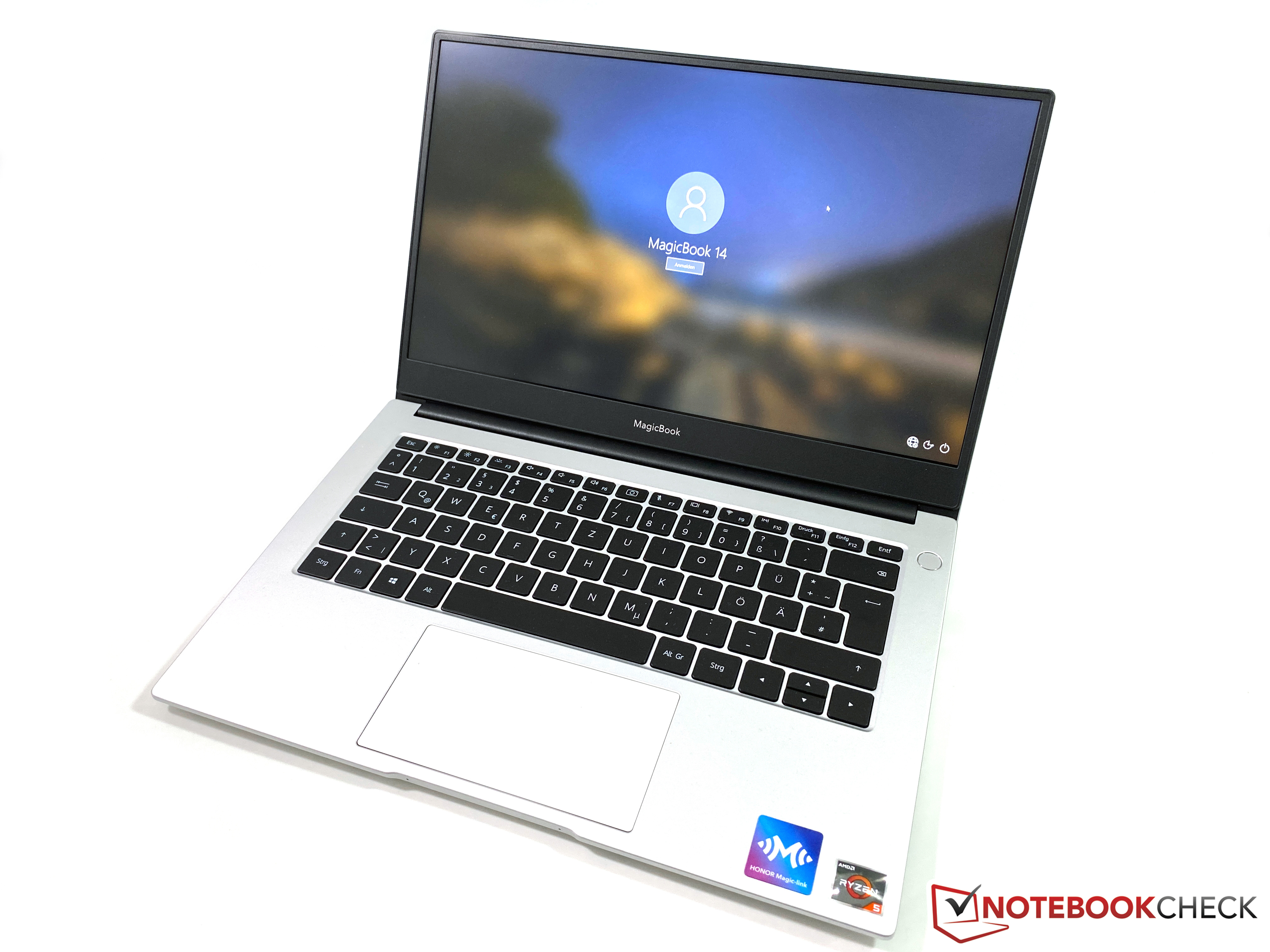 The Honor MagicBook 14 is the price-performance champion