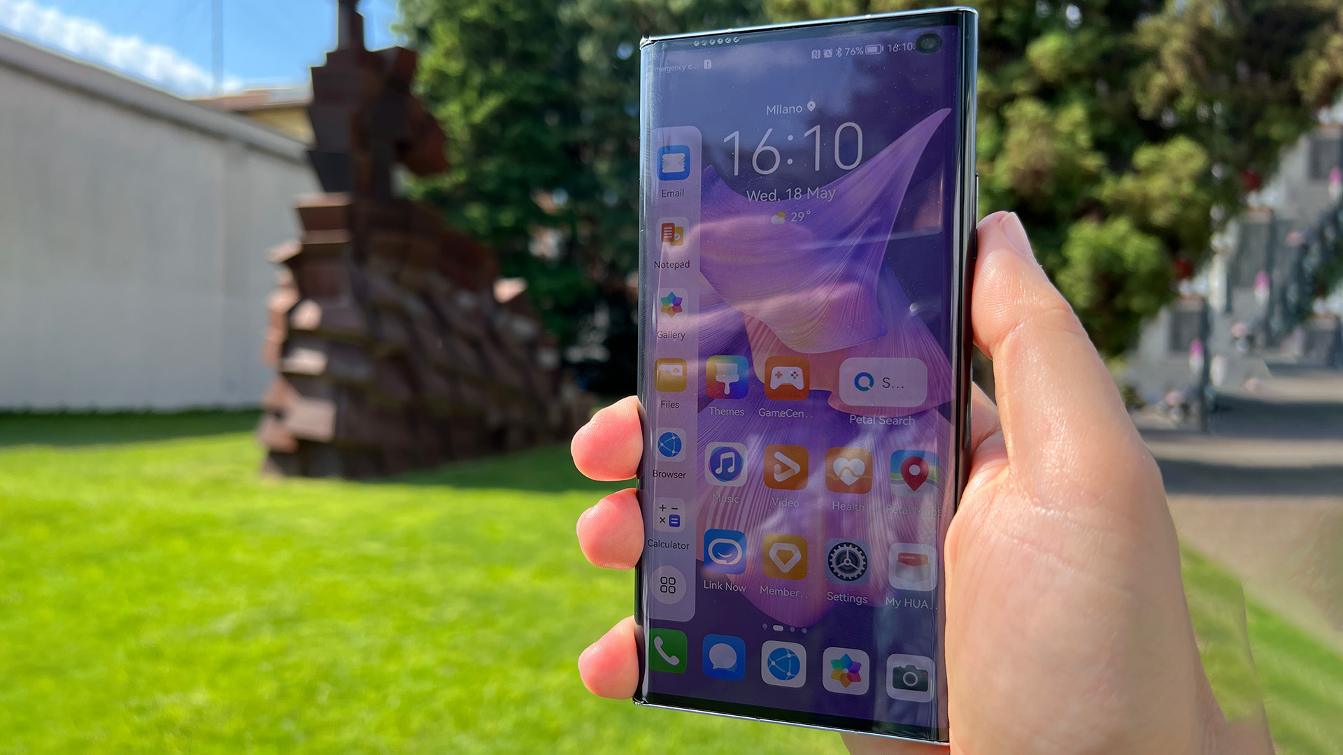 matras De schuld geven Perceptie Huawei Mate Xs 2 review - Foldable smartphone with handicap -  NotebookCheck.net Reviews