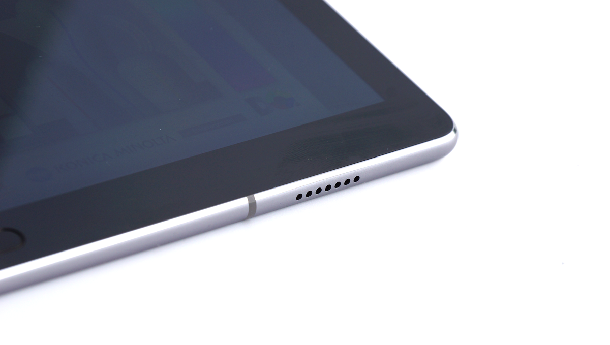Huawei MediaPad M3 Lite Tablet Review - NotebookCheck.net ...