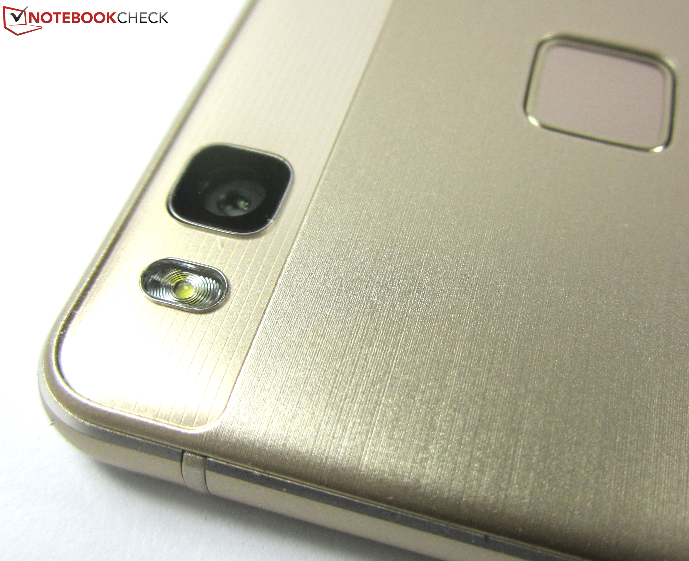 Huawei P9 Lite Smartphone Review - NotebookCheck.net Reviews