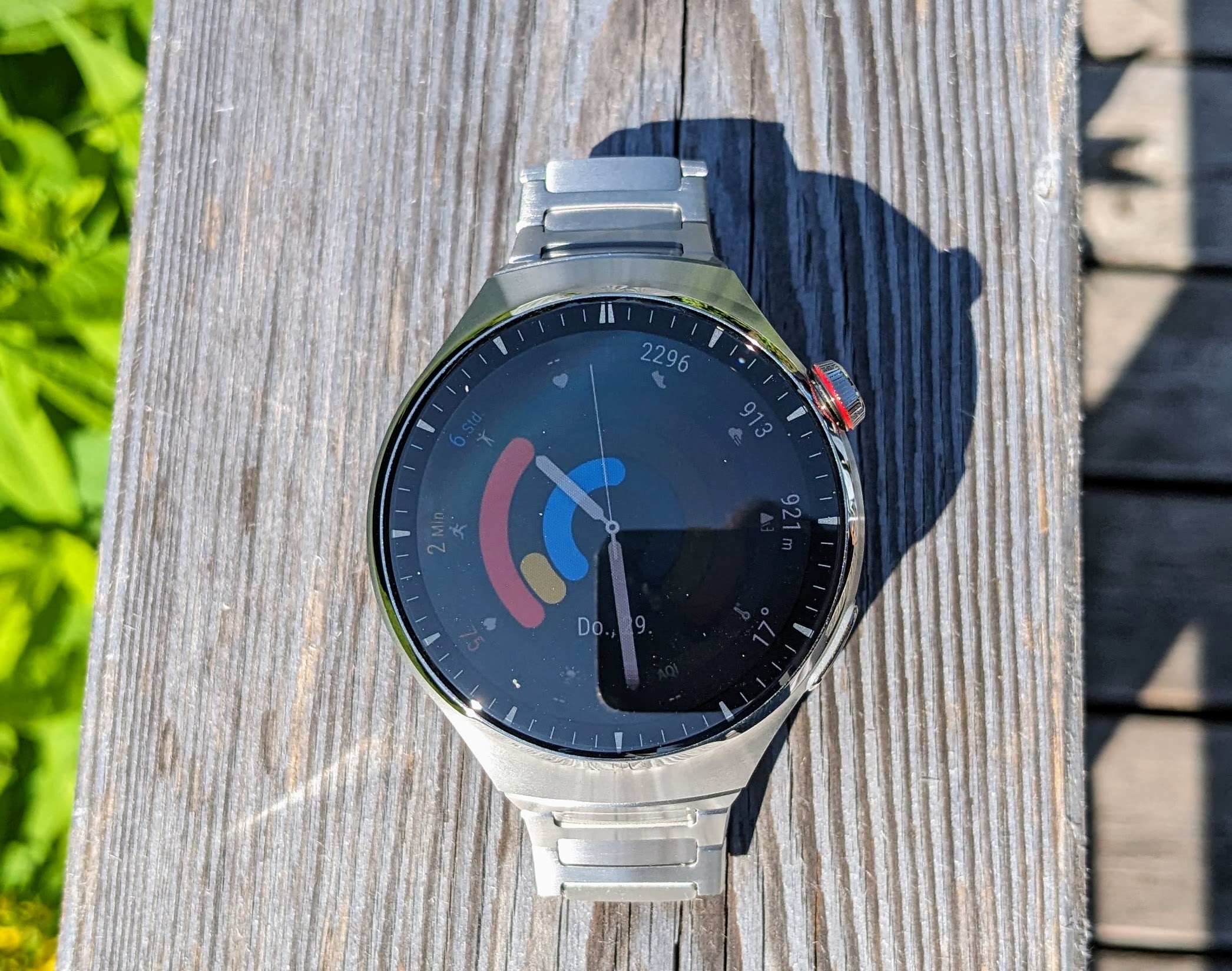 Huawei Watch 4 and Watch 4 Pro now official with Snapdragon W5 Gen 1  chipsets -  News