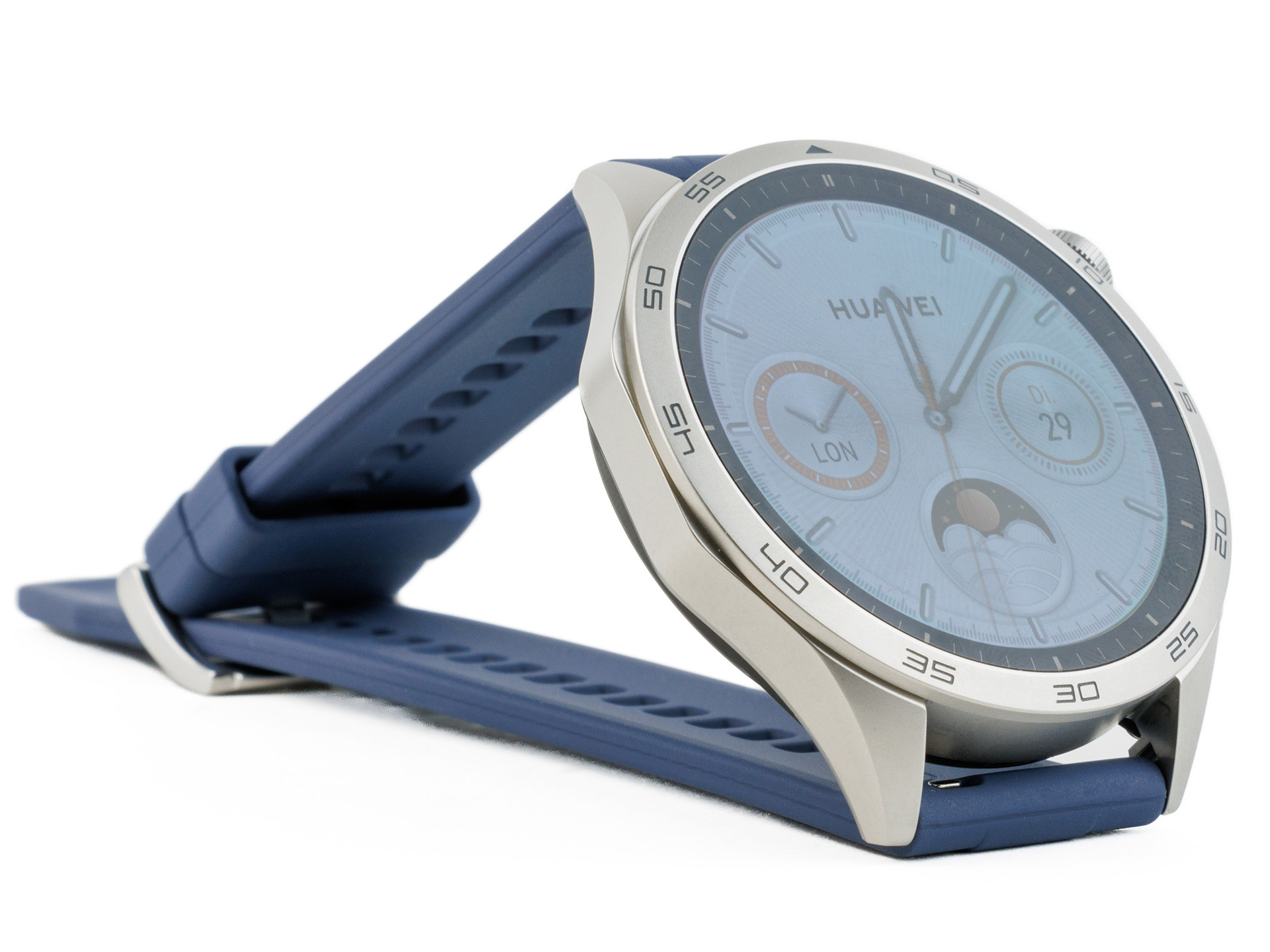 Huawei Watch GT 4 46 mm in review Angular smartwatch with