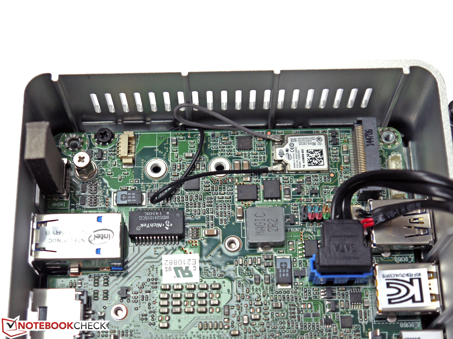 Intel NUC5i5RYH