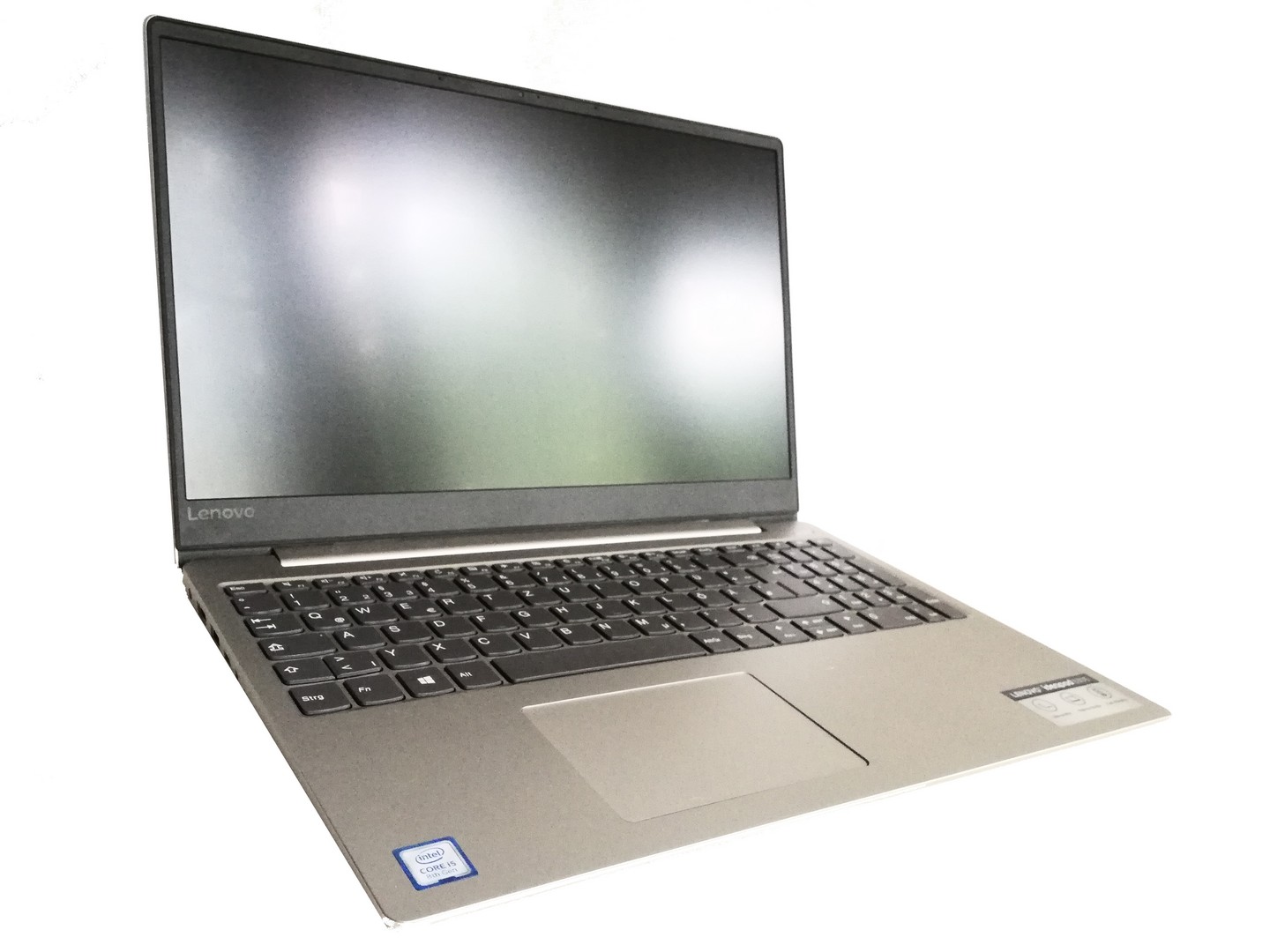 Lenovo IdeaPad 330S-15IKB (i5-8250U, UHD620) Laptop Review 