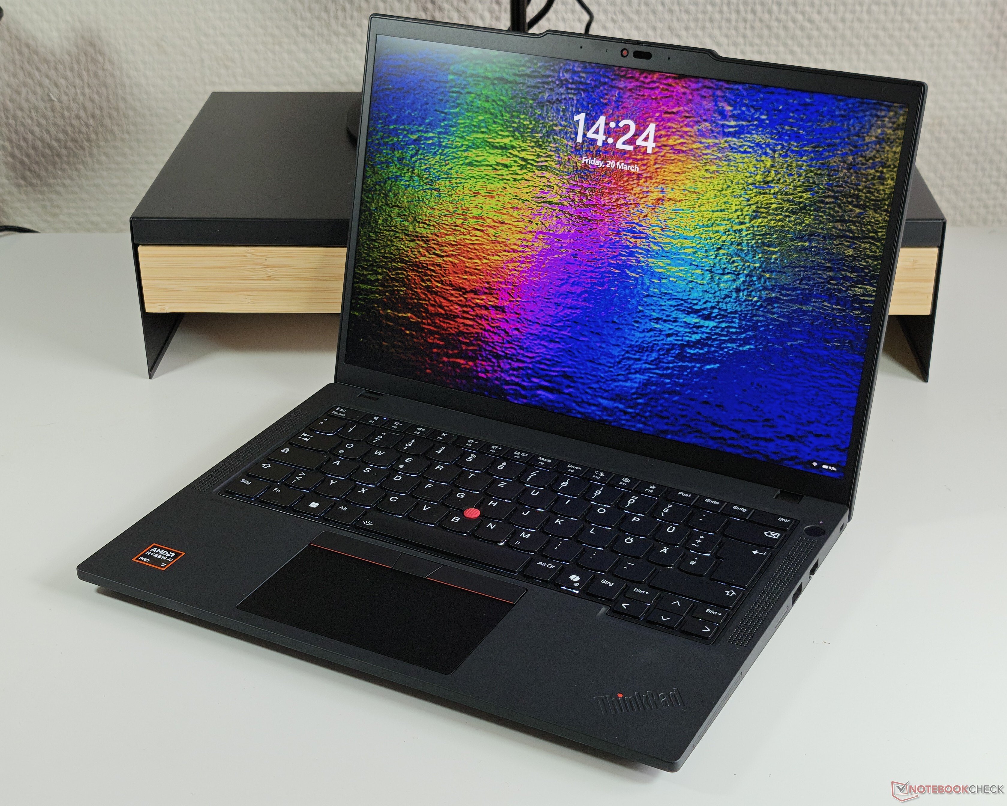 AMD Ryzen AI meets classic ThinkPad: Lenovo ThinkPad T14 Gen 6 AMD laptop review