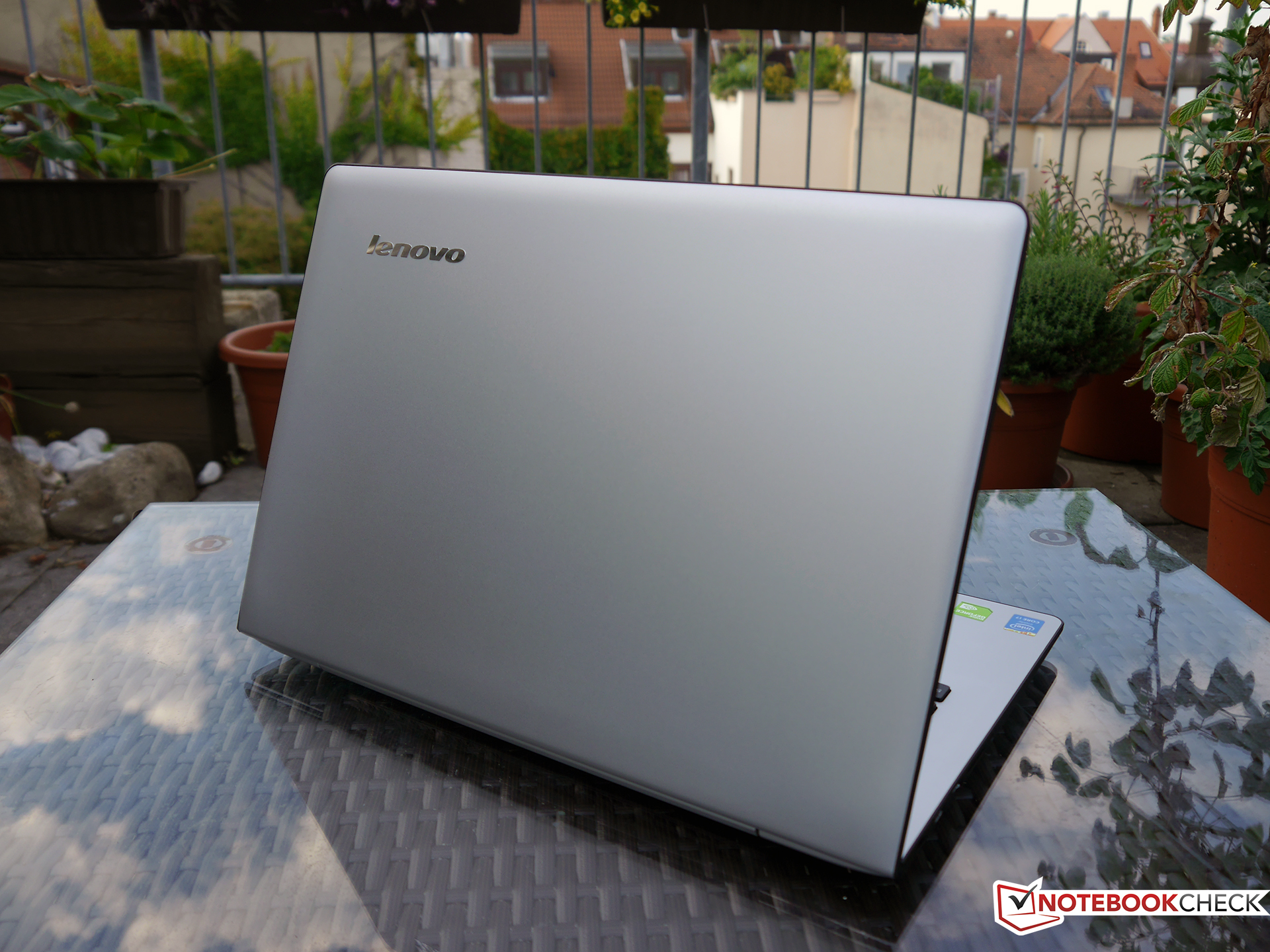 Lenovo U41-70 Notebook Review 