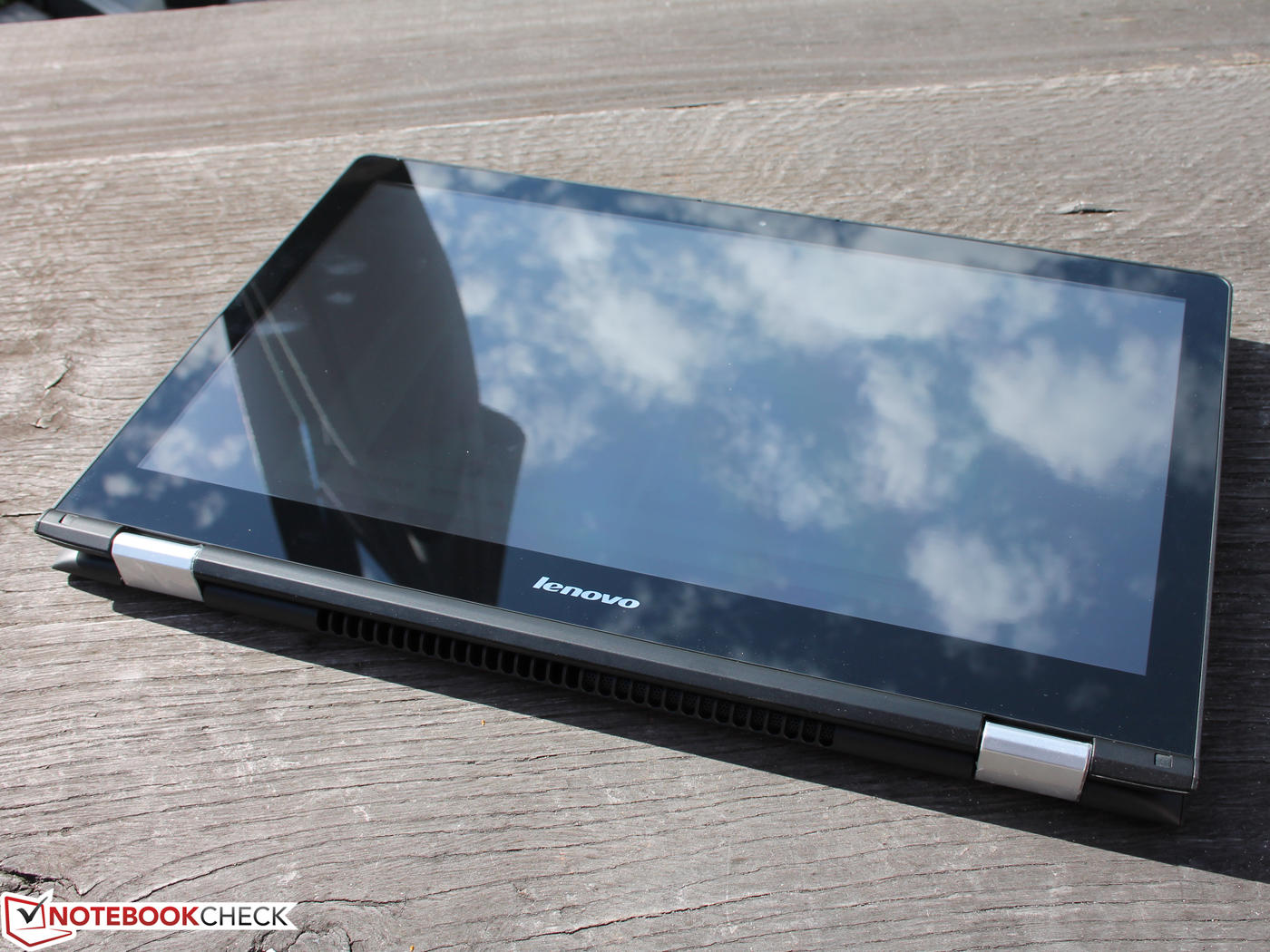 rhyme Integrate Objected Lenovo Yoga 500-15IBD Convertible Review - NotebookCheck.net Reviews