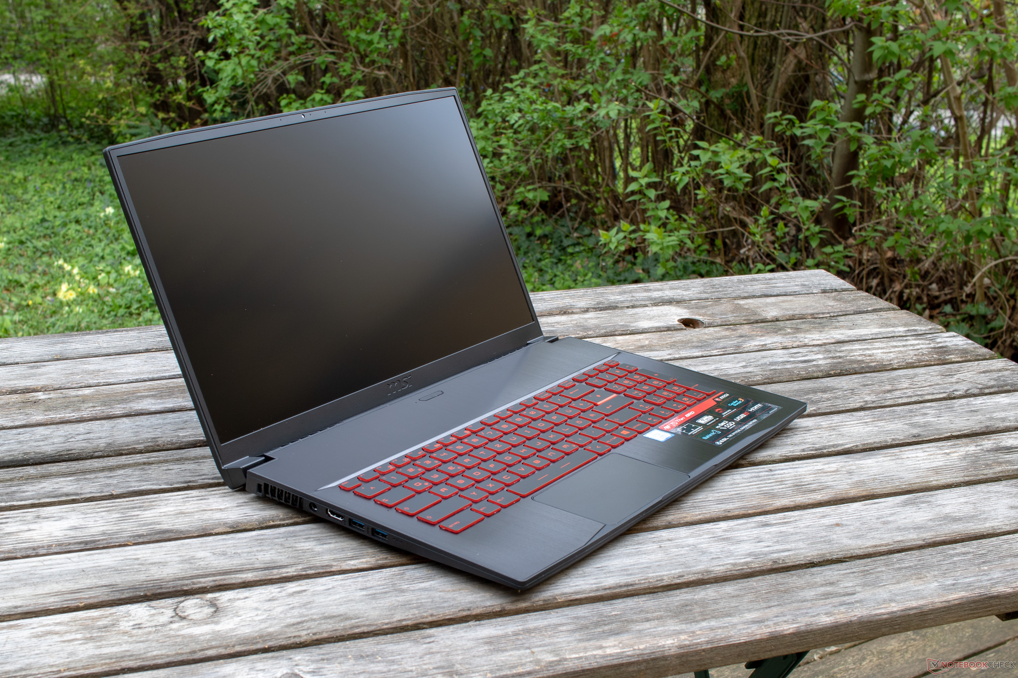 MSI GF75 Thin 8RD (i7-8750H, GTX 1050Ti Max-Q) Laptop Review