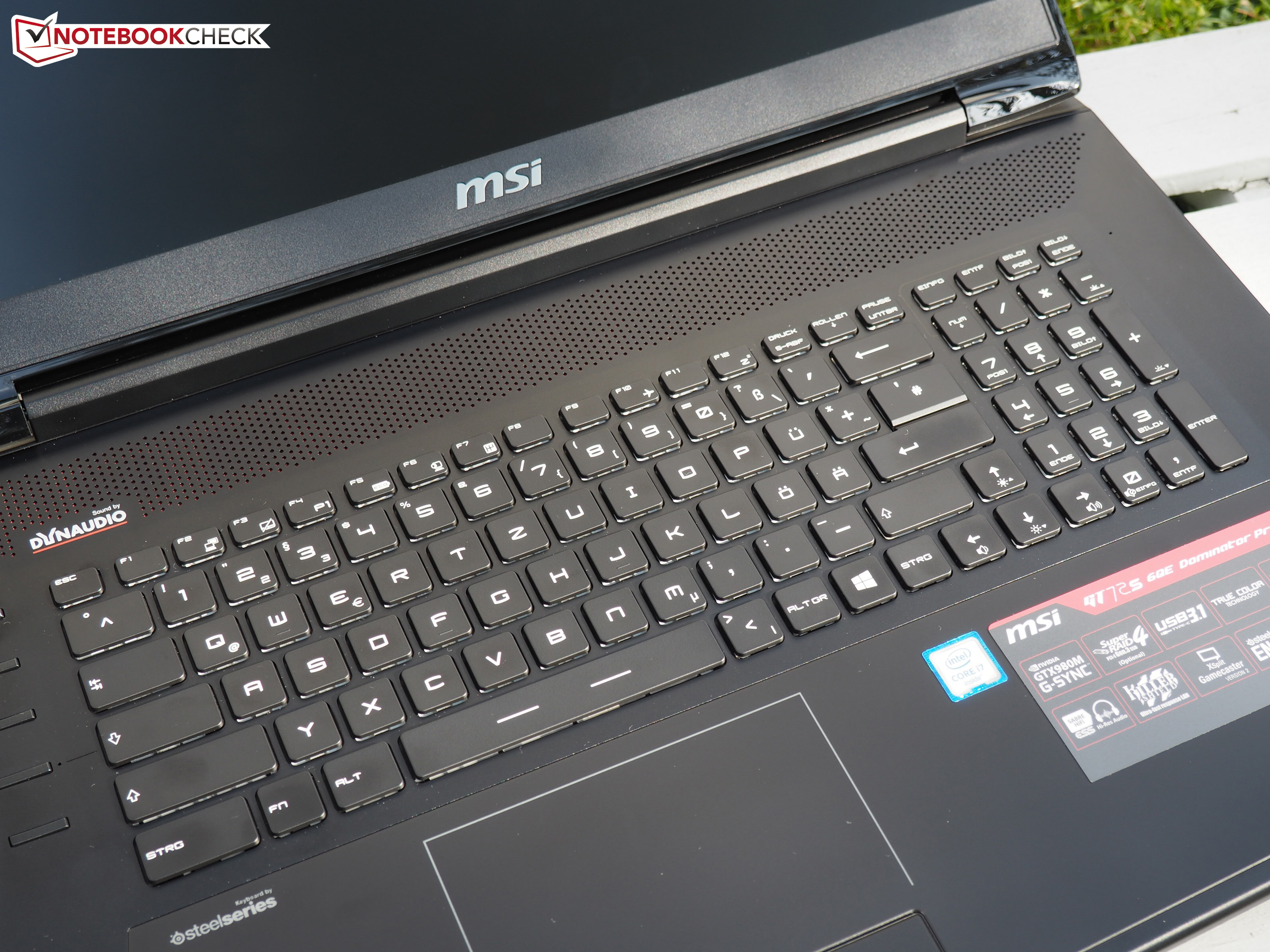 MSI GT72S 6QE Dominator Pro G Notebook Review - NotebookCheck.net Reviews