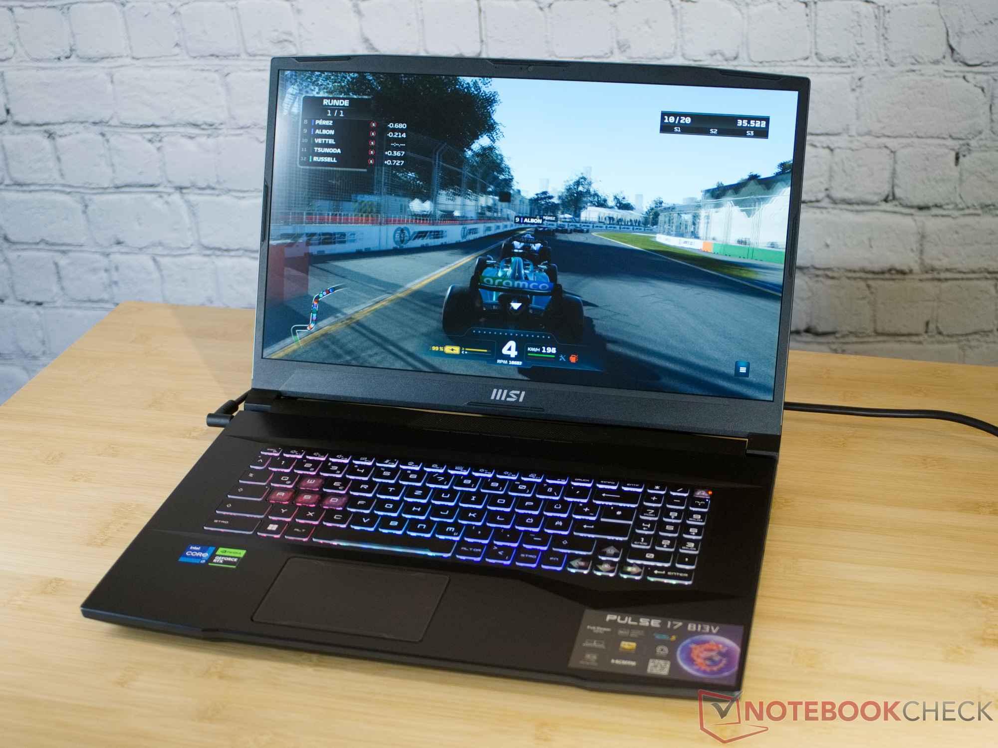 MSI Pulse 17 reviewed: Gaming laptop with a questionable price-performance ratio