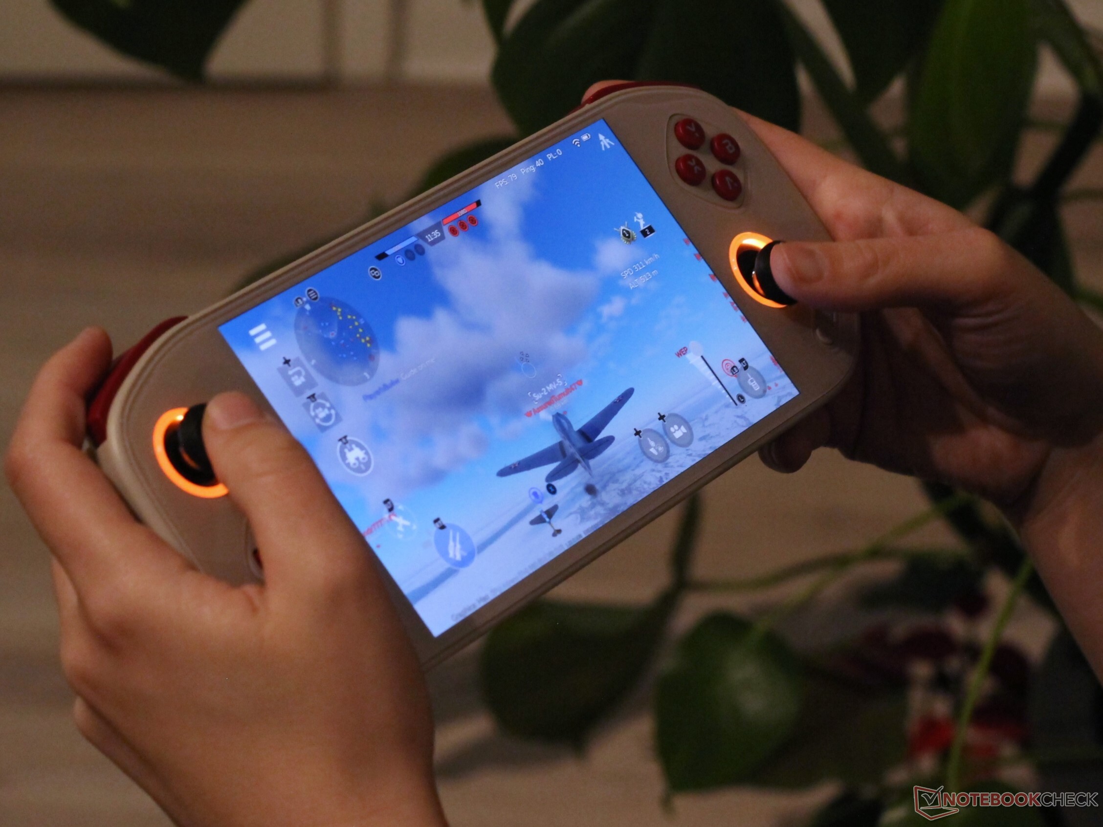 Cheap gaming handheld: Mangmi Pocket Max with AMOLED reviewed