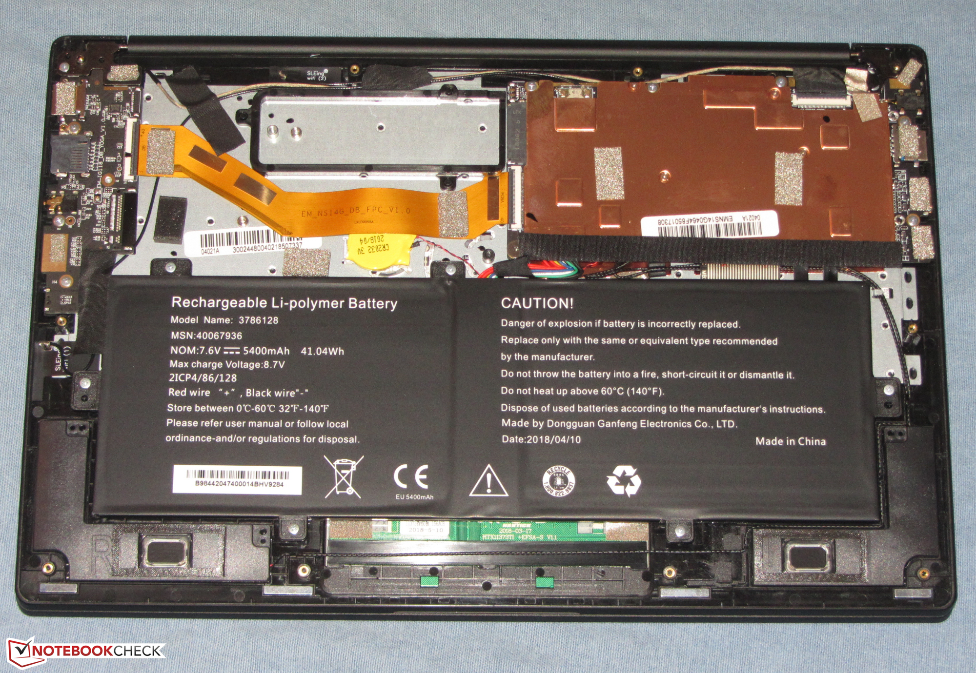 Dertig Nauwkeurigheid prachtig Medion Akoya E4253 Laptop Review: Long Runtime for a Small Amount of Money - NotebookCheck.net Reviews Dertig Nauwkeurigheid prachtig Medion Akoya E4253 Laptop Review: Long Runtime for a Small Amount of Money - NotebookCheck.net Reviews