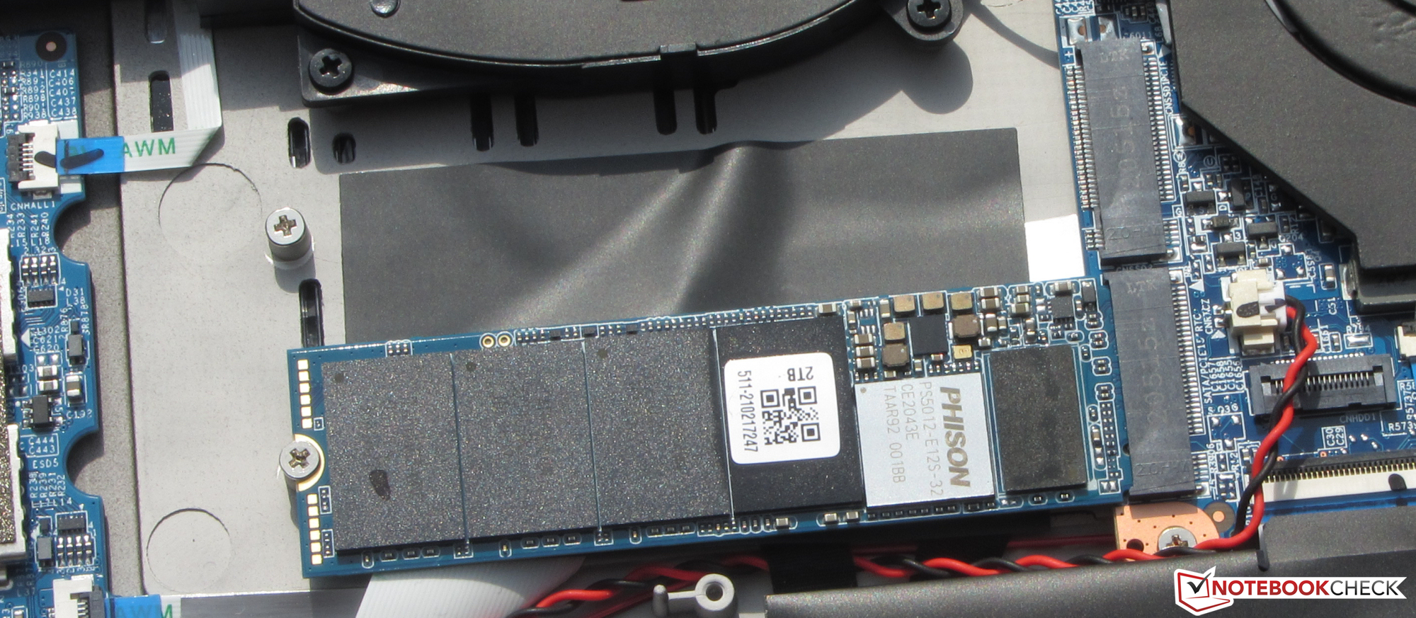 SSD m2 Phison. SSD m2 Phison 256 GB. SANDISK da4128. SSSTC cl4-8d512 SSD. 7 видит ssd