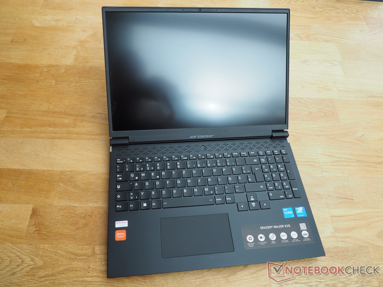 højttaler Gade hovedvej Medion Erazer Major X10 laptop review: Debut of Intel Arc A730M -  NotebookCheck.net Reviews