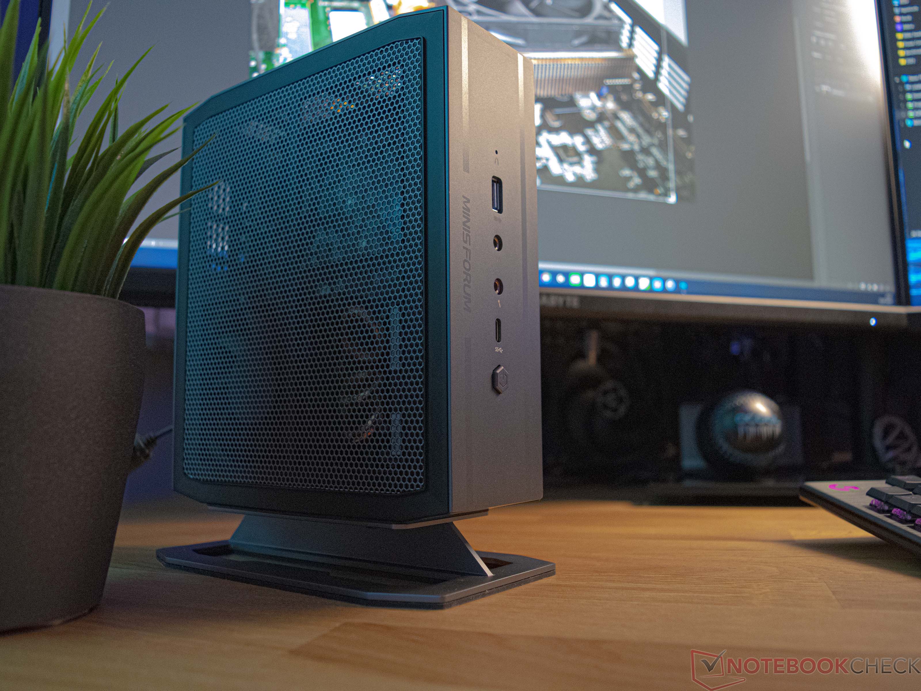 Origin PC 5000T Review: Speedy, Solid Gaming Desktop - CNET