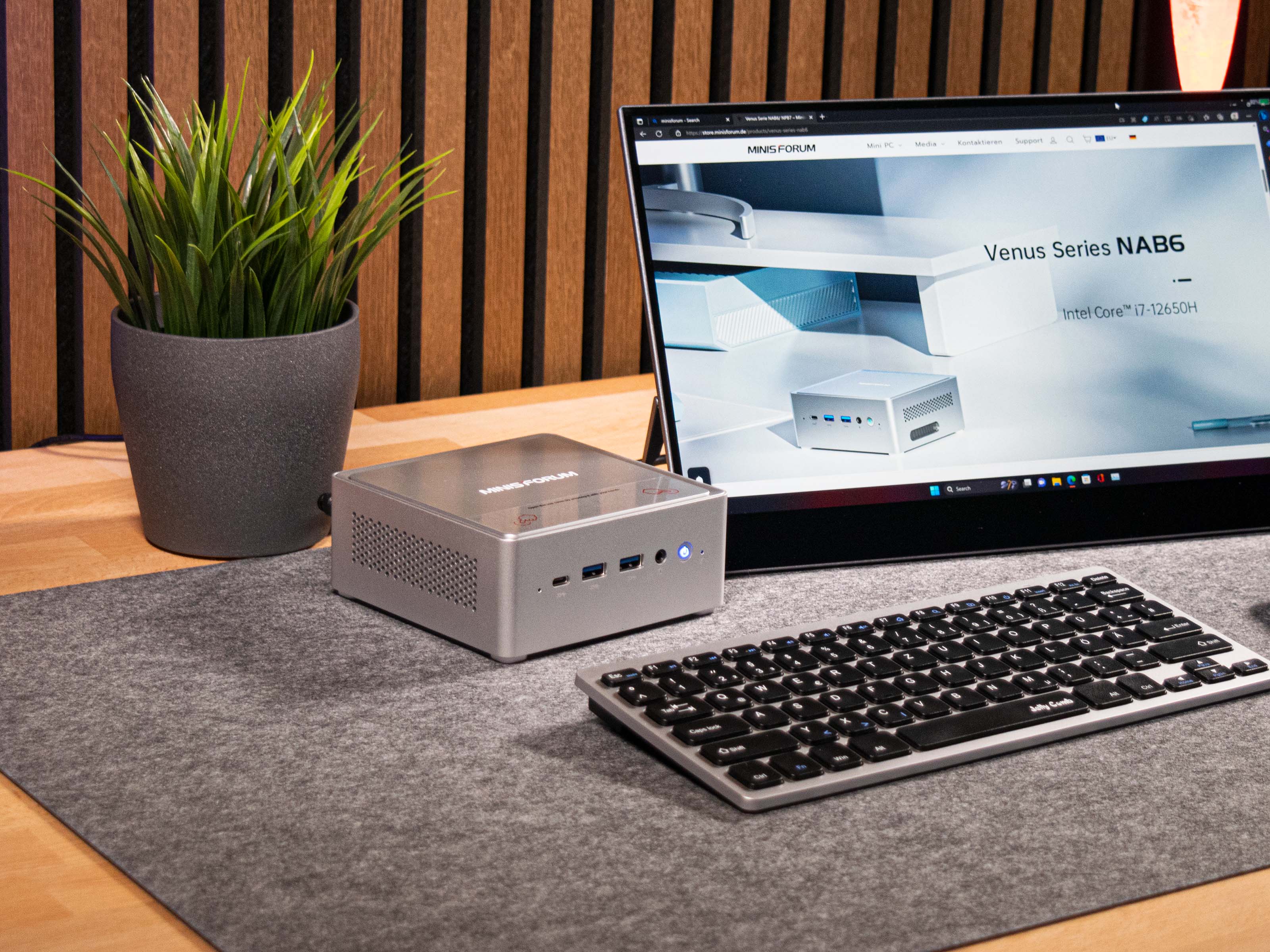 Minisforum Venus Series NAB6 review: The sleek mini PC with a fast