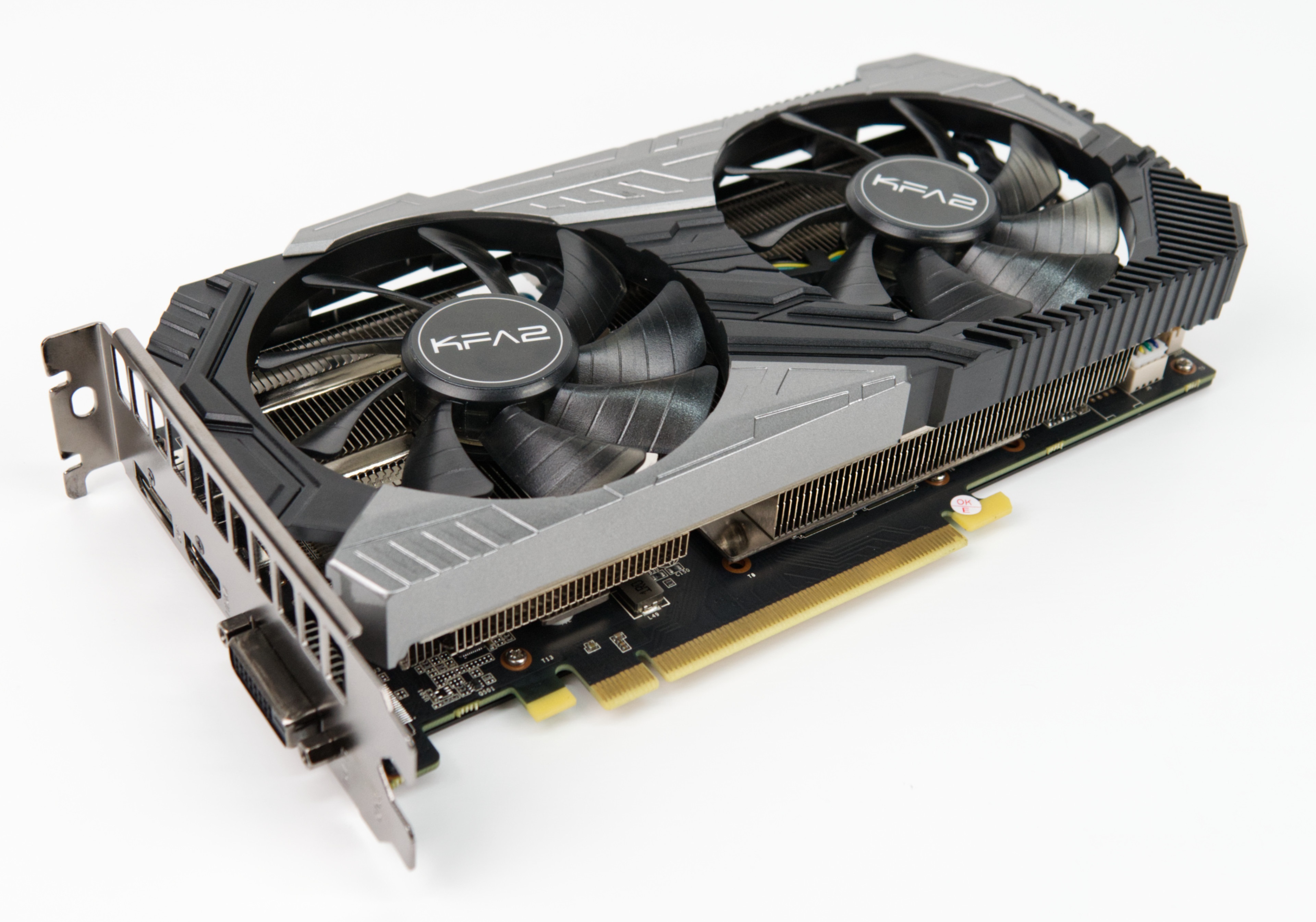 KFA2 GeForce 2060 Super (1-Click OC) - Custom RTX 2060 Super Model in Review - NotebookCheck.net Reviews