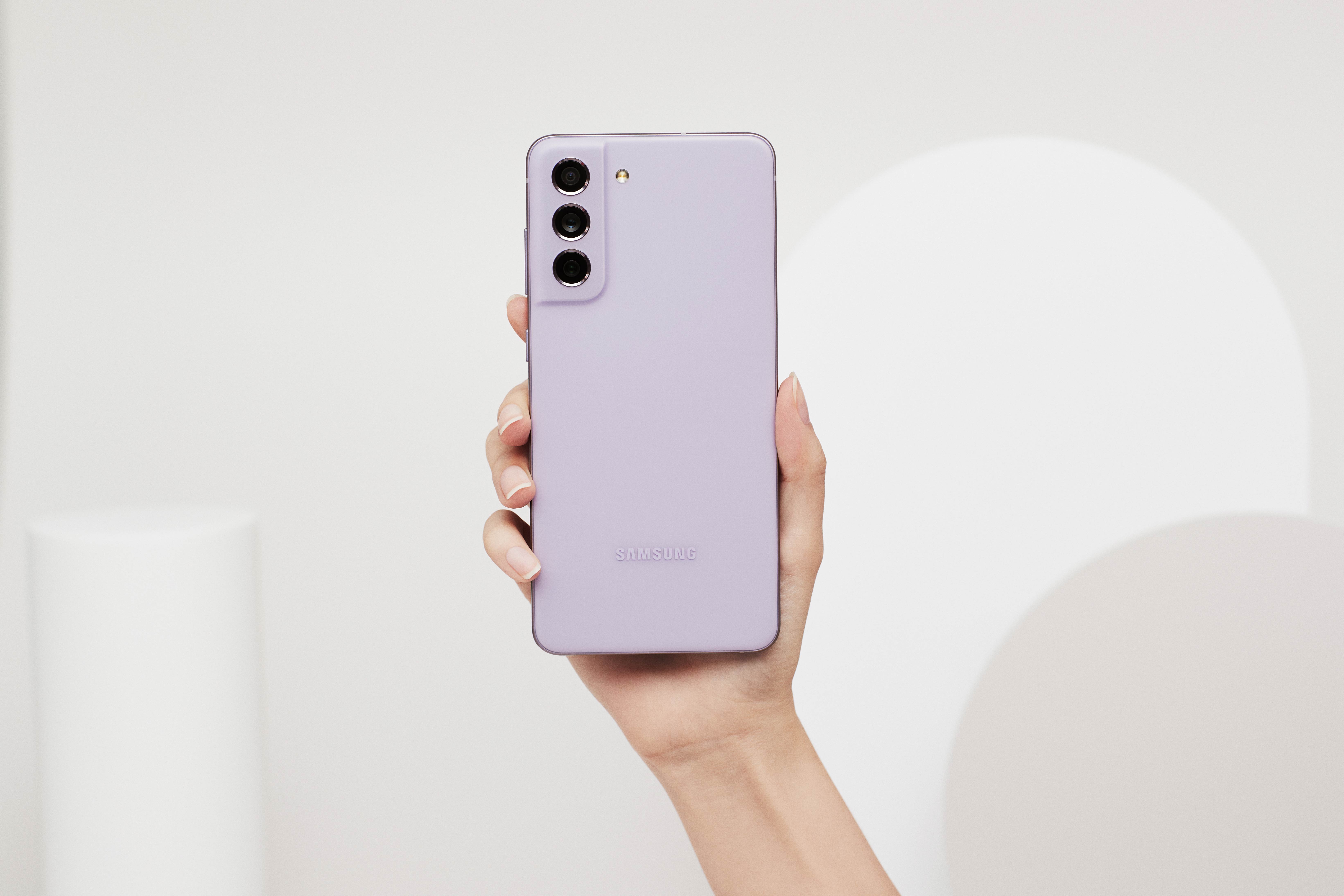Смартфон Samsung Galaxy Flip 4 Купить
