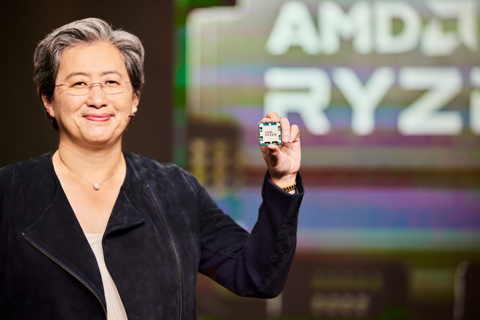 AMD launches Ryzen 7 5800X3D with 3D V-cache that squares off against the  Core i9-12900K in gaming; Zen 4 and Socket AM5 now official -   News