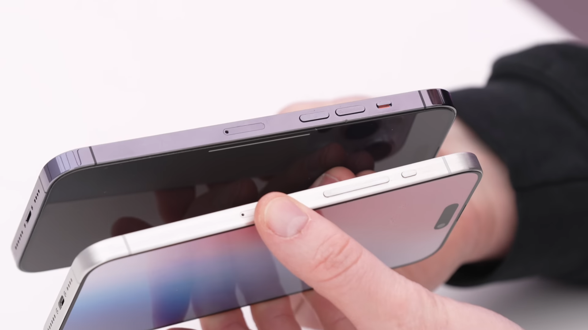 iPhone 15 and iPhone 15 Plus Rumored to Feature 48-Megapixel