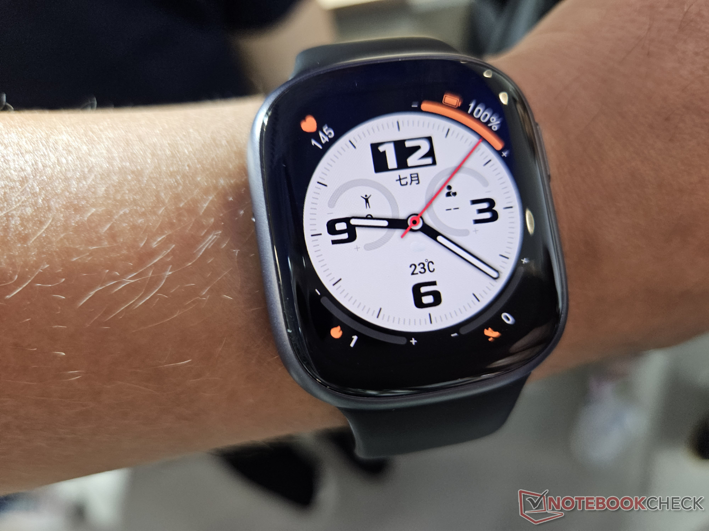 Honor Watch 4 arrives as new smartwatch with large AMOLED display and eSIM  support - NotebookCheck.net News