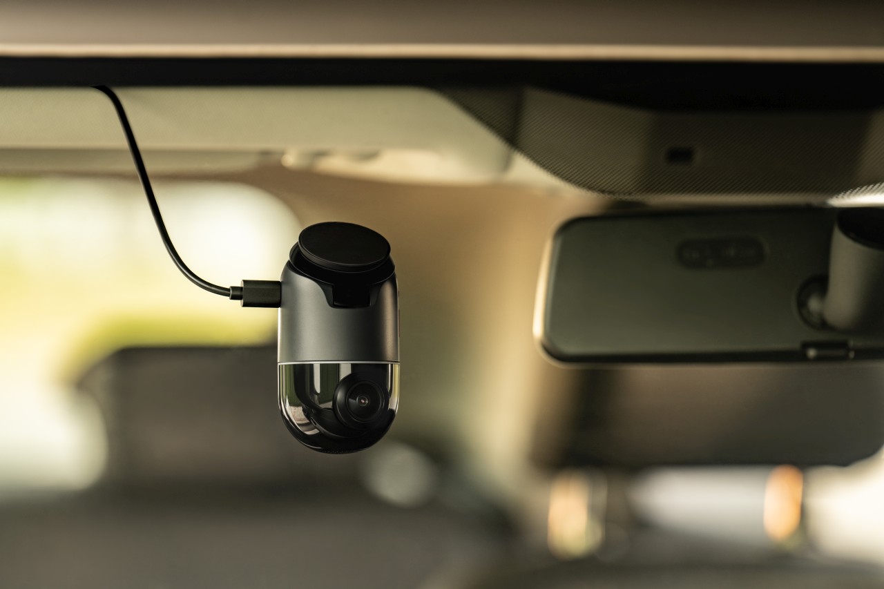 70mai Dash Cam Omni Review: 360-Degree Secure Driving Experience - CNET