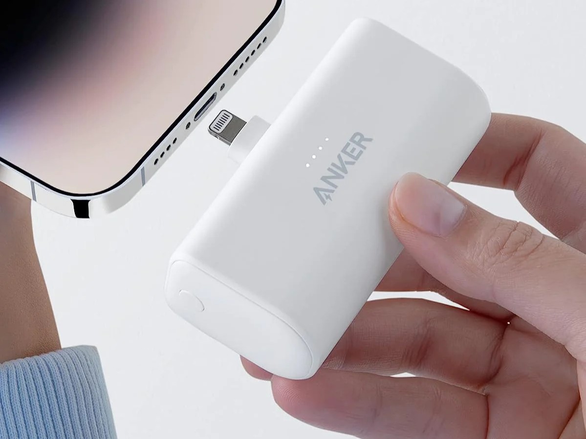 Anker 621 Power Bank (Built-In Lightning Connector, 12W) now available -   News