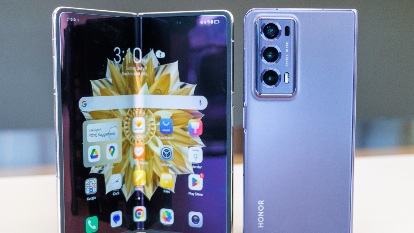 Honor's Magic V2 foldable smartphone as popular as an iPhone in China