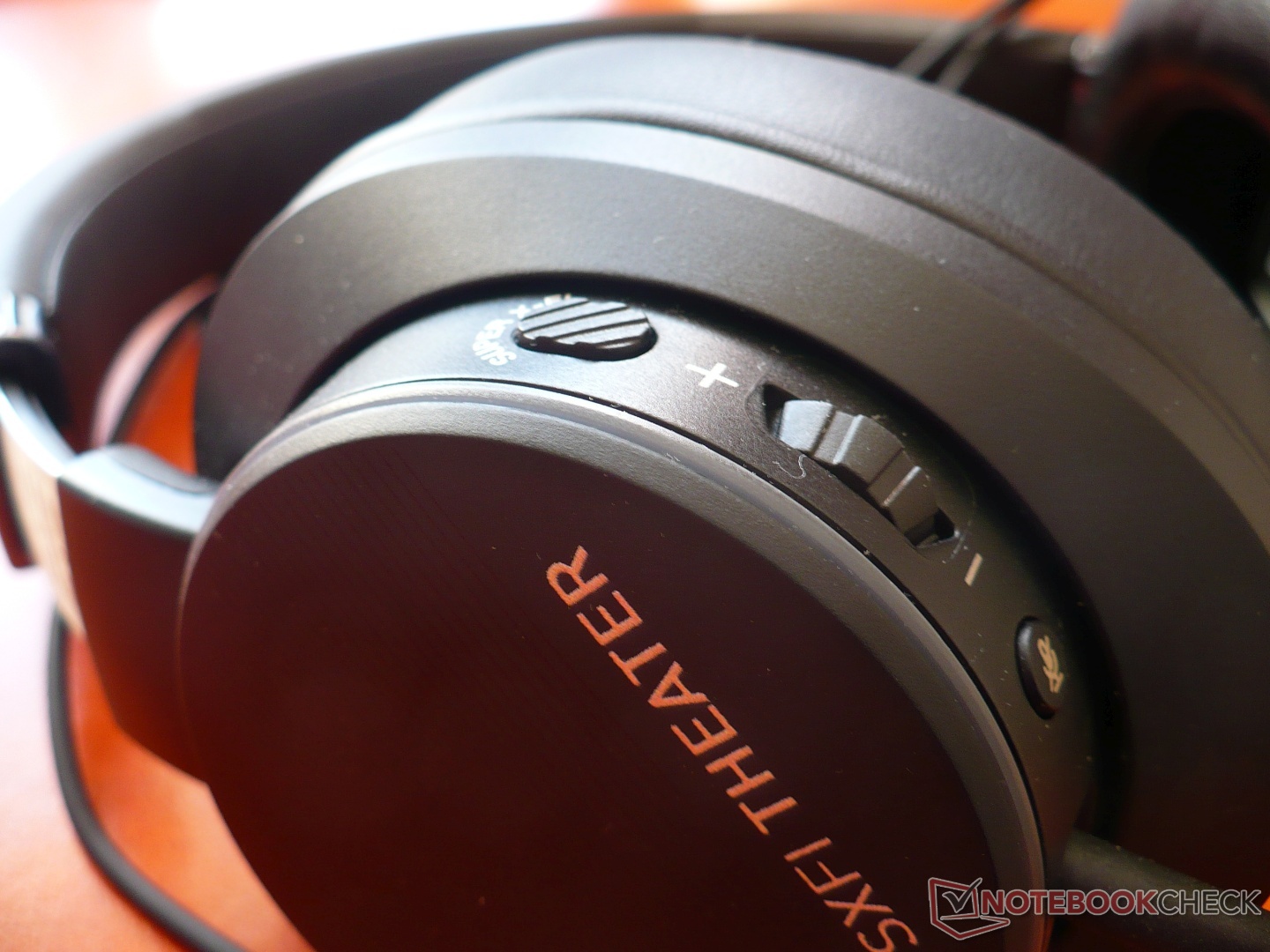 Sxfi theater hotsell headphones